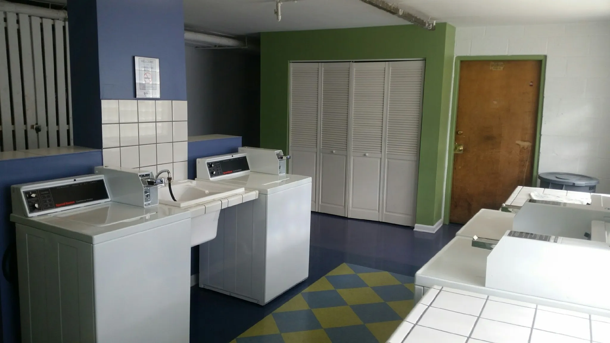 1601 W Thome Ave   60660 60660-Patio Apartments-unit#2E-Chicago-IL