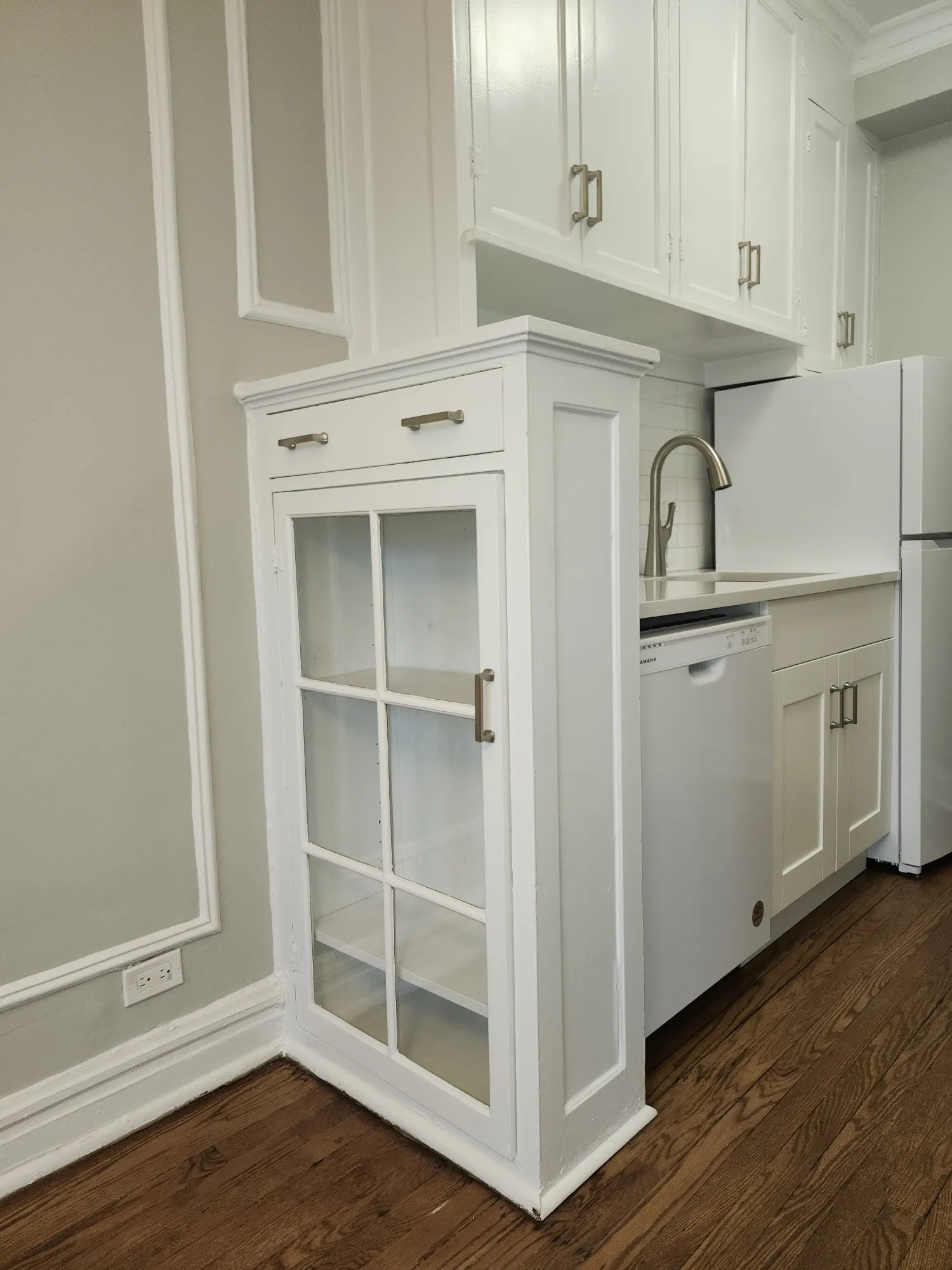 1601 W Thome Ave   60660 60660-Patio Apartments-unit#2E-Chicago-IL