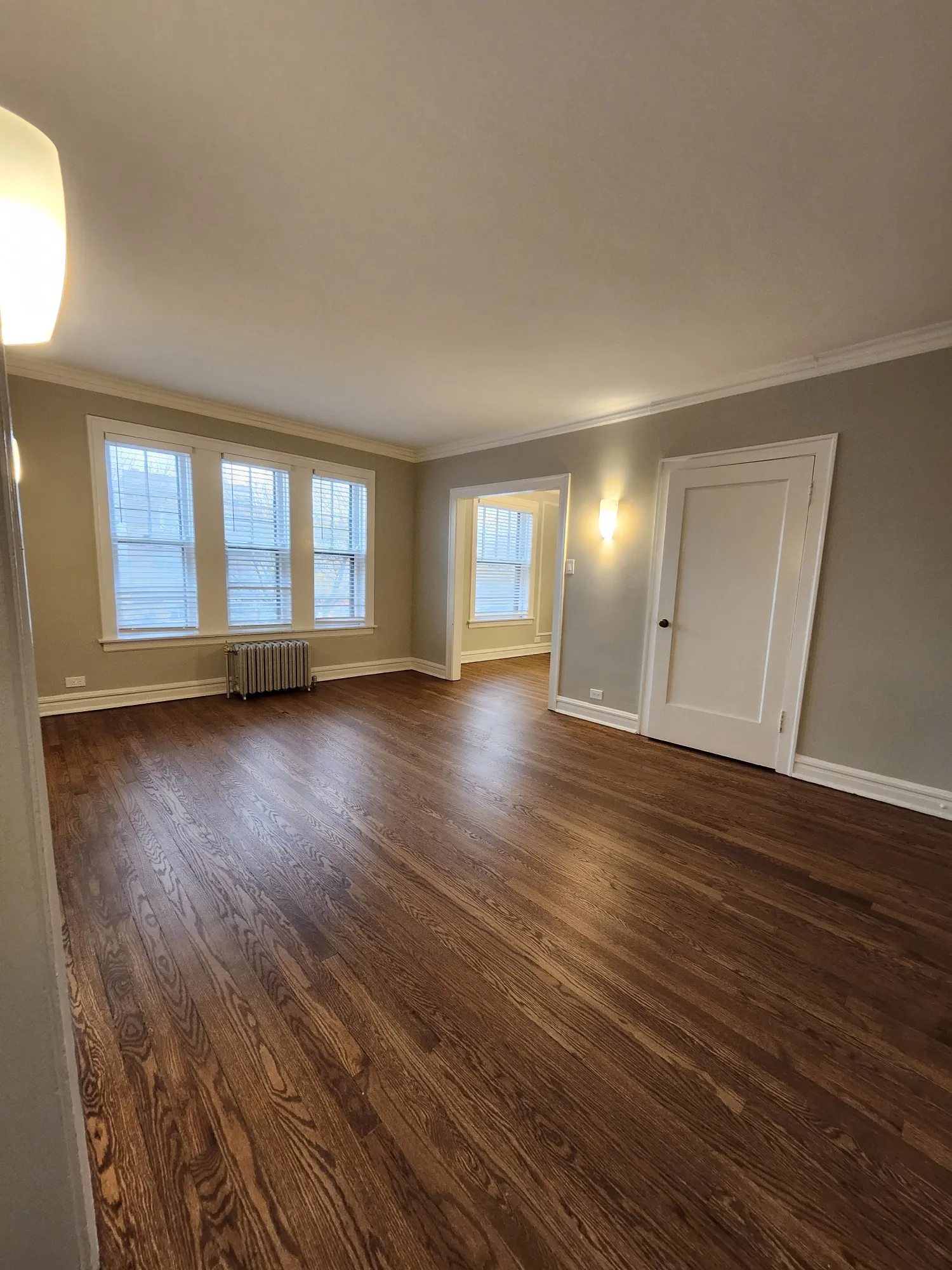 1601 W Thome Ave   60660 60660-Patio Apartments-unit#2E-Chicago-IL