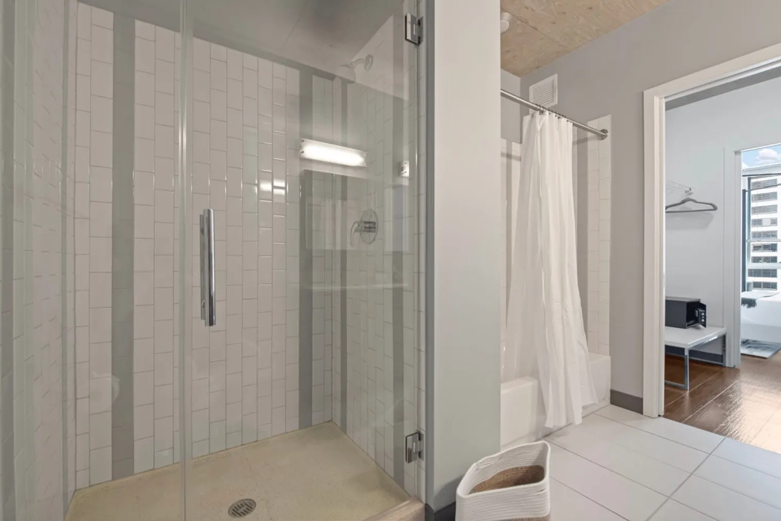215 W Lake St 60606 60606-Building West Lake Street-unit#ID1029635P-Chicago-IL