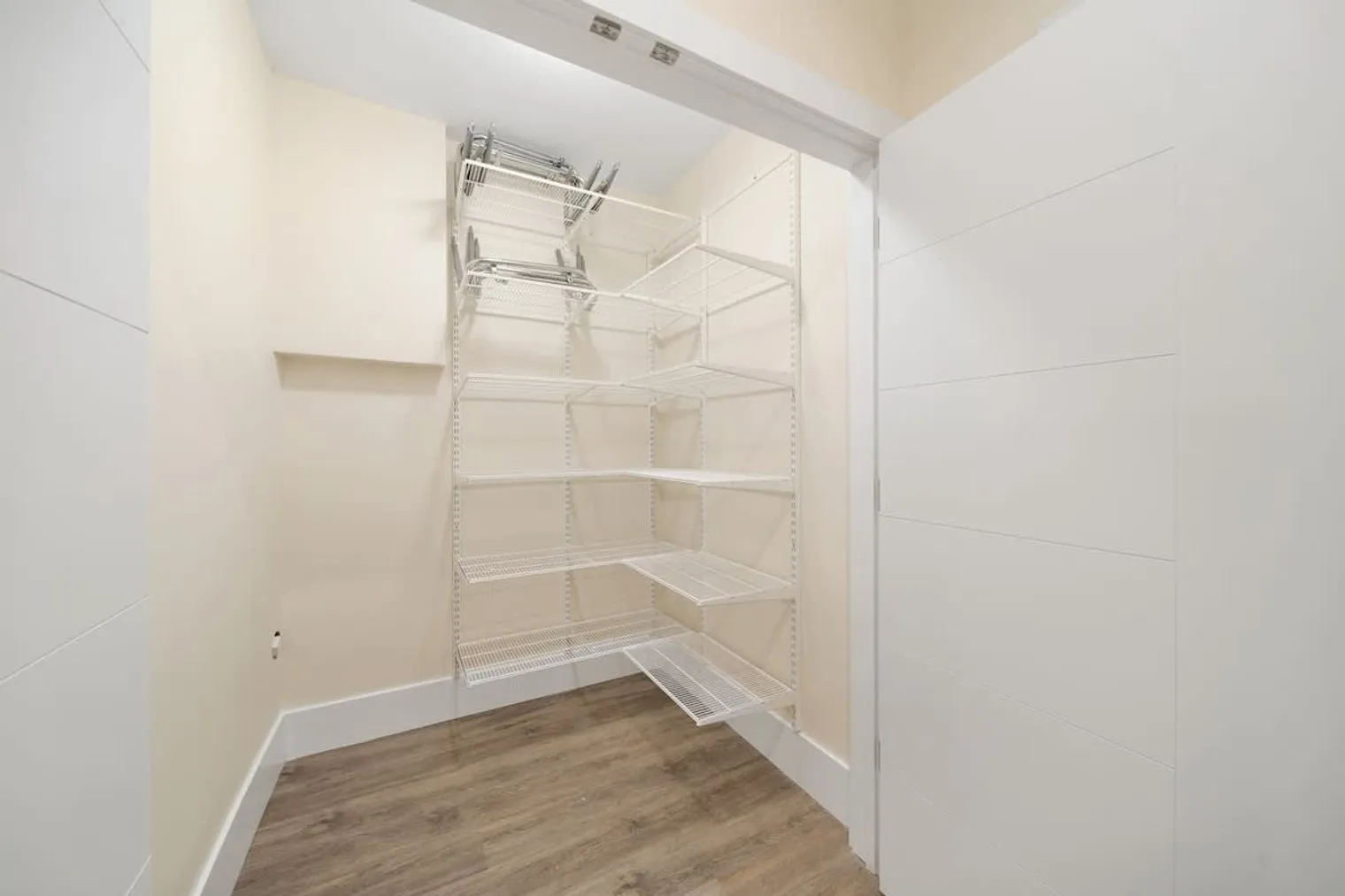 2110 W Washington Blvd   60612 60612-Building West Washington Boulevard-unit#ID1261733P-Chicago-IL