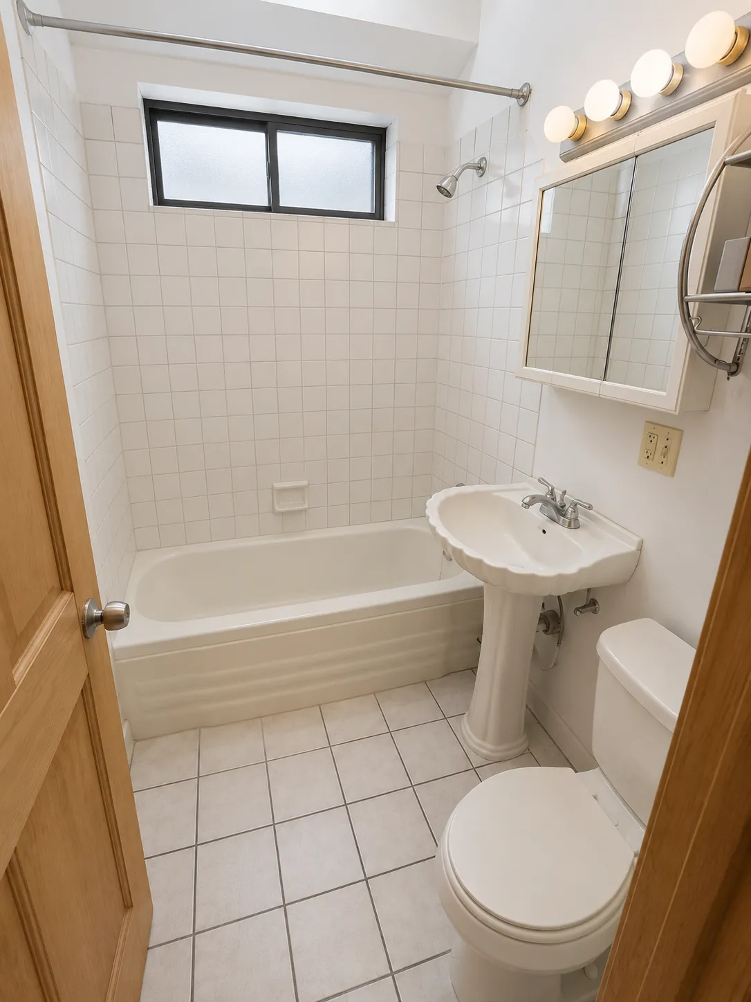 3442 N Halsted St 60657 60657-unit#2-Chicago-IL