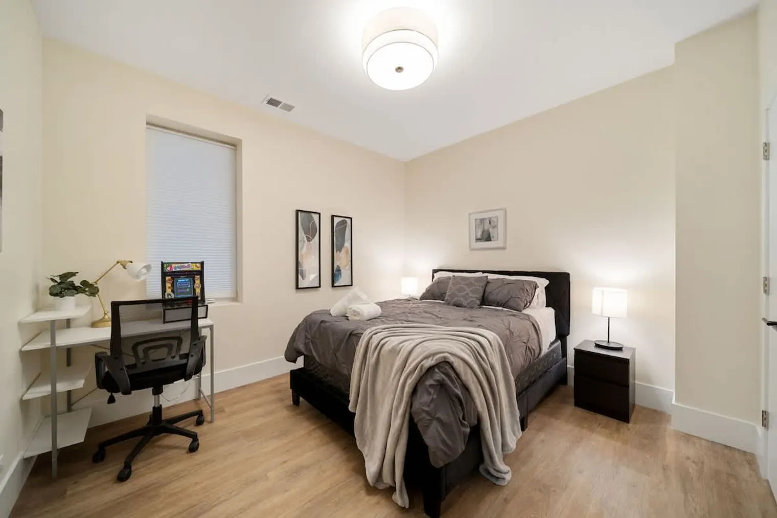 2110 W Washington Blvd   60612 60612-Building West Washington Boulevard-unit#ID1261733P-Chicago-IL