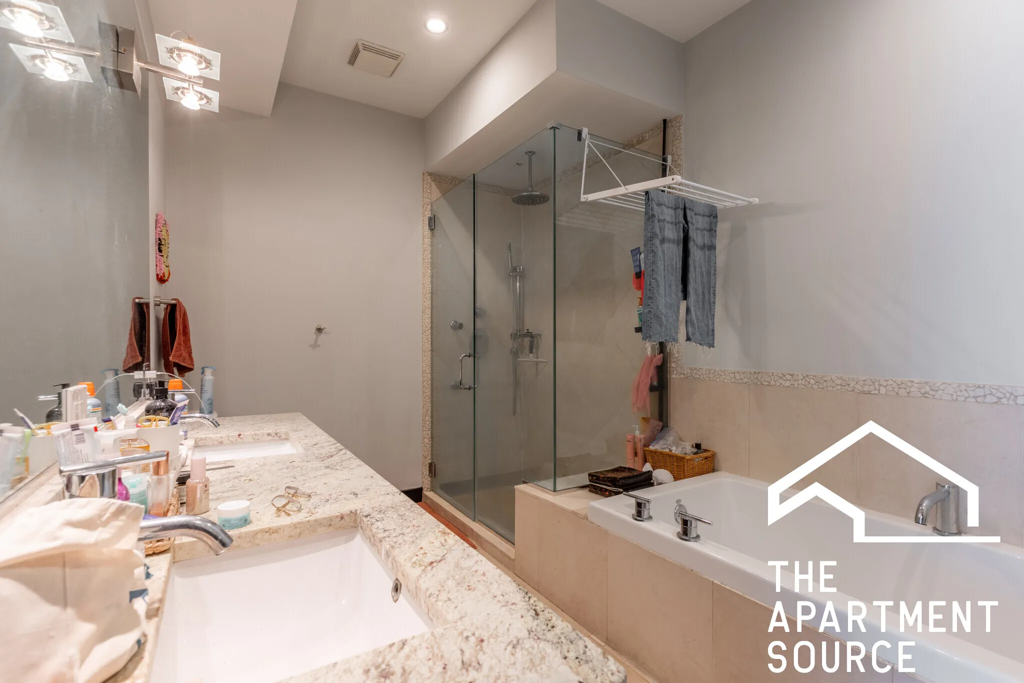 2348 N Lister Ave   60614 60614-unit#205-Chicago-IL
