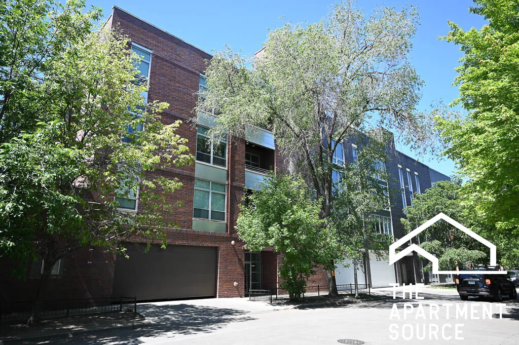 2348 N Lister Ave   60614 60614-unit#205-Chicago-IL