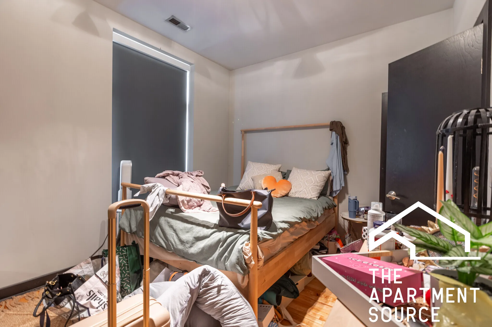 2348 N Lister Ave   60614 60614-unit#205-Chicago-IL