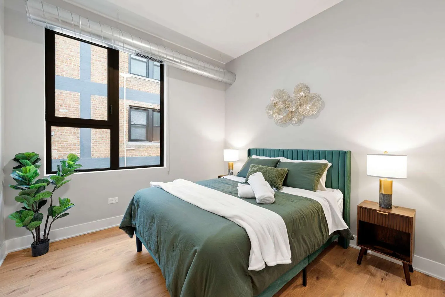 6044 N Winthrop Ave   60660 60660-Building North Winthrop Avenue-unit#ID1363915P-Chicago-IL