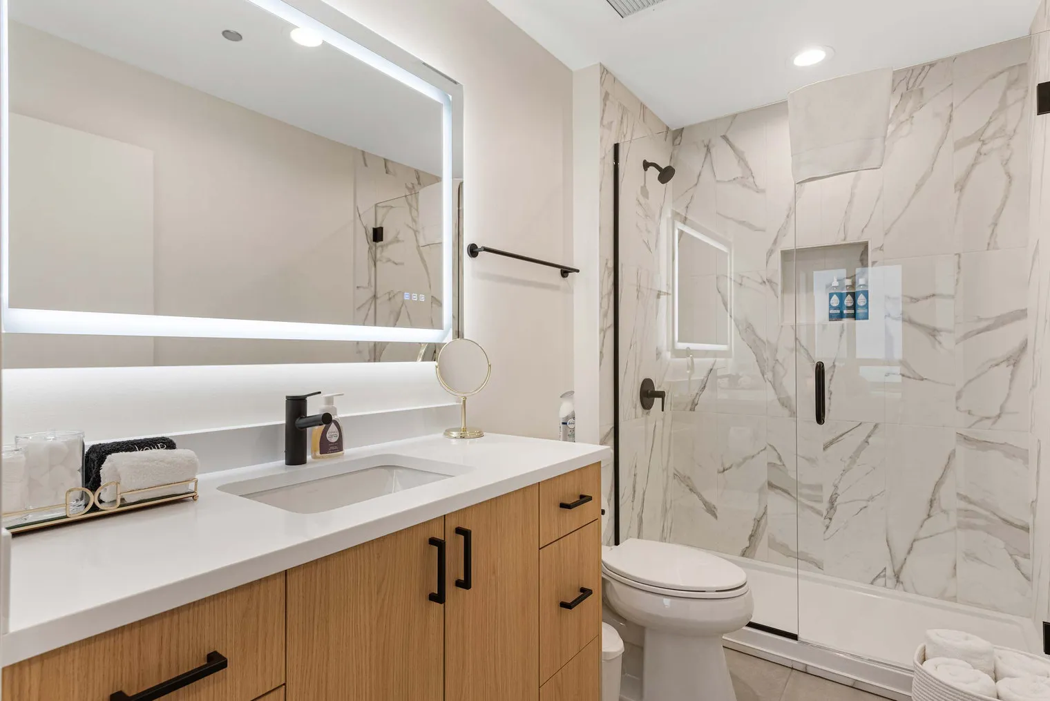 365 N Halsted St 60661 60661-Building West Kinzie Street-unit#ID1243850P-Chicago-IL