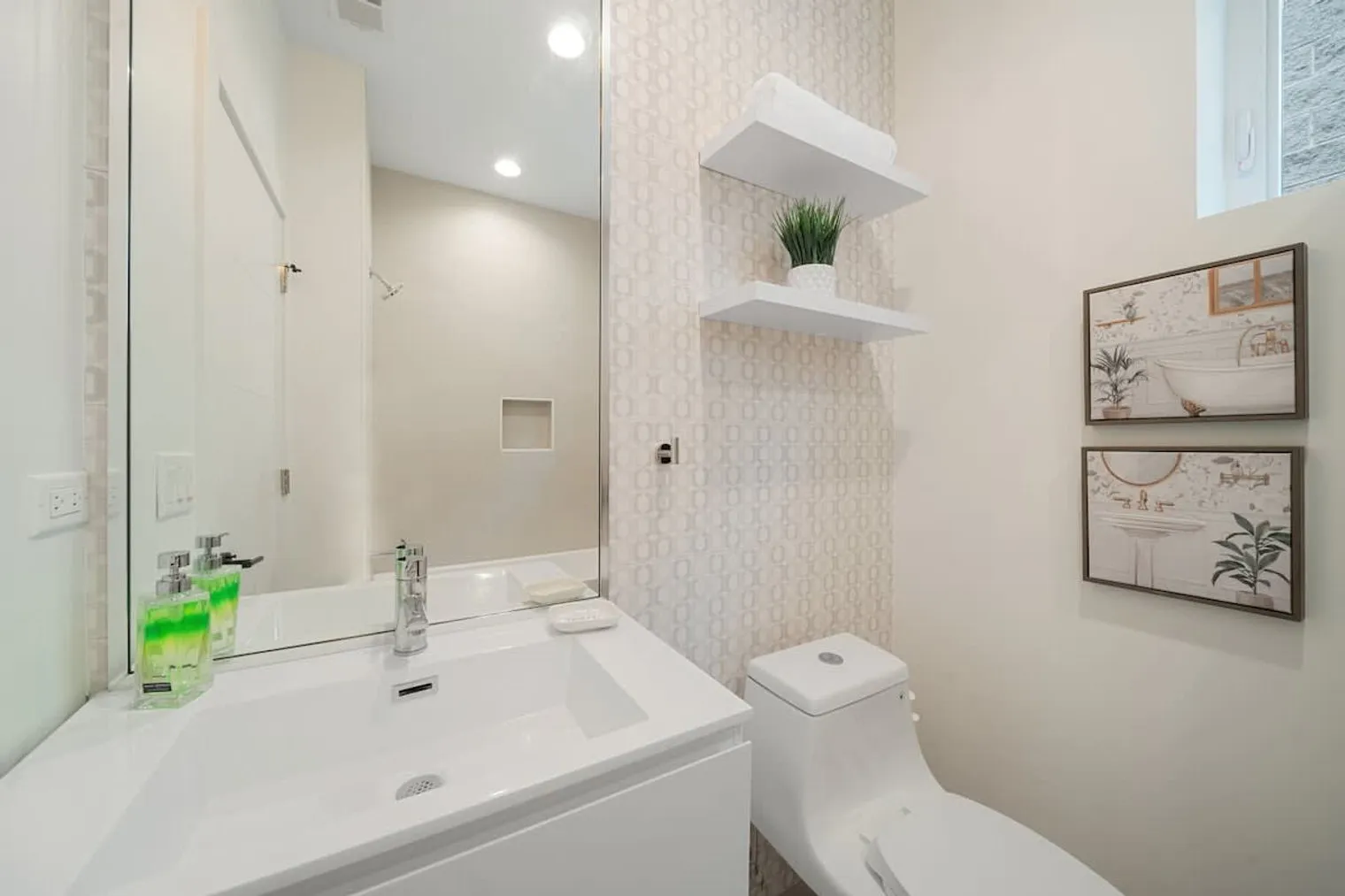 2110 W Washington Blvd   60612 60612-Building West Washington Boulevard-unit#ID1261733P-Chicago-IL