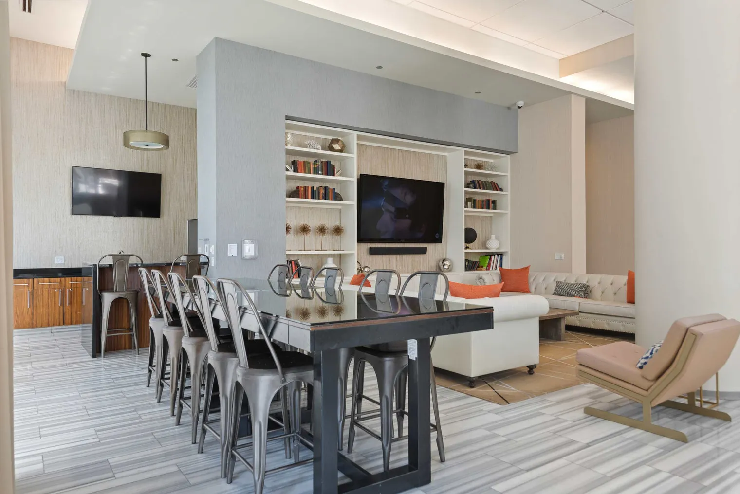 365 N Halsted St   60661 60661-Building West Kinzie Street-unit#ID1029611P-Chicago-IL