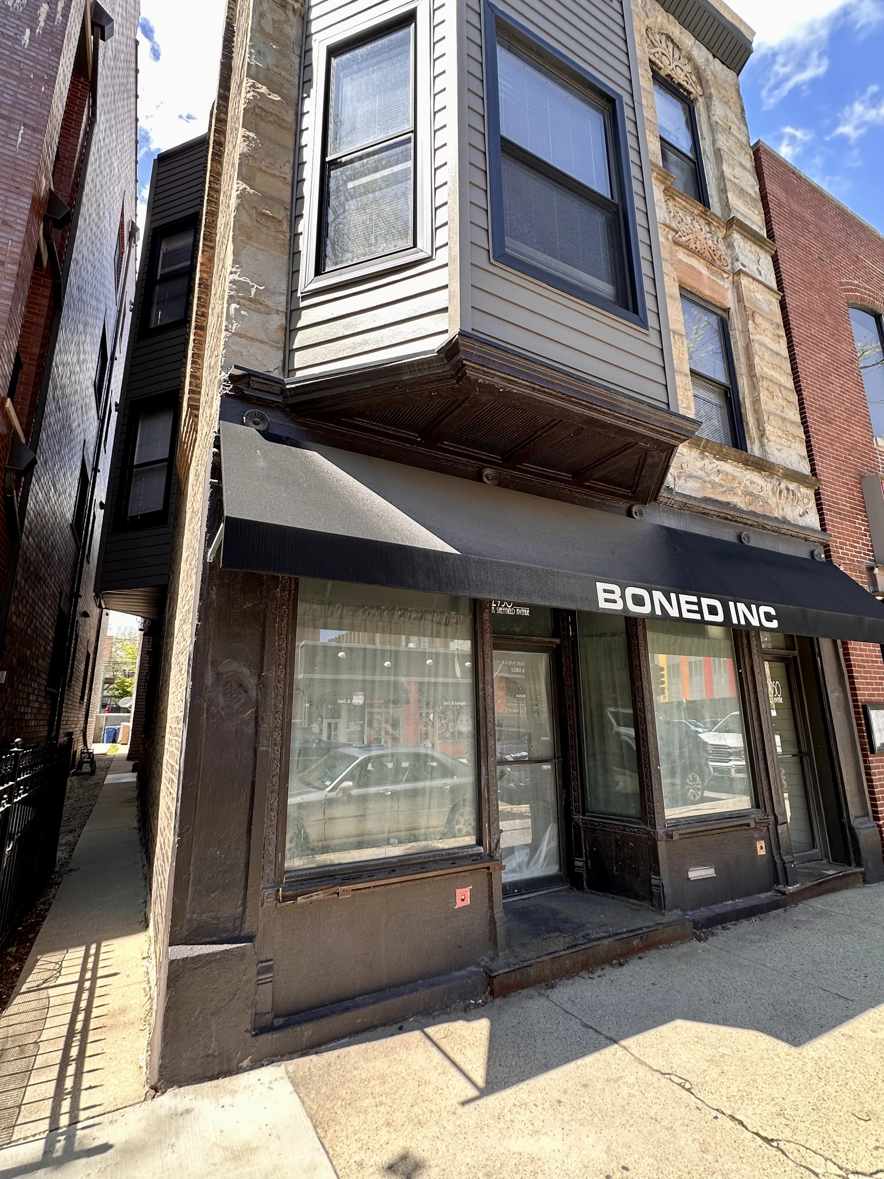 2950 N Sheffield Ave   60657 60657-unit#1F-Chicago-IL