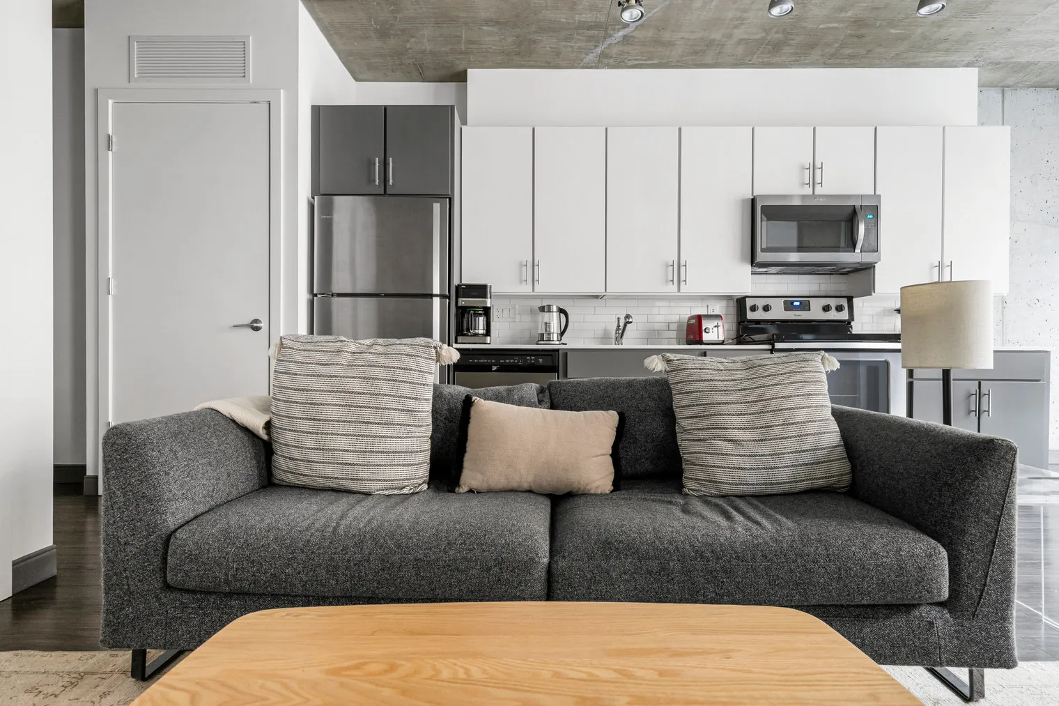215 W Lake St 60606 60606-Linea-unit#ID1344-Chicago-IL