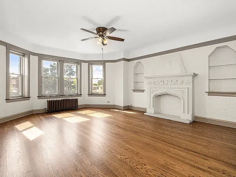 5352 W Sunnyside Ave 60630 60630-unit#2-Chicago-IL