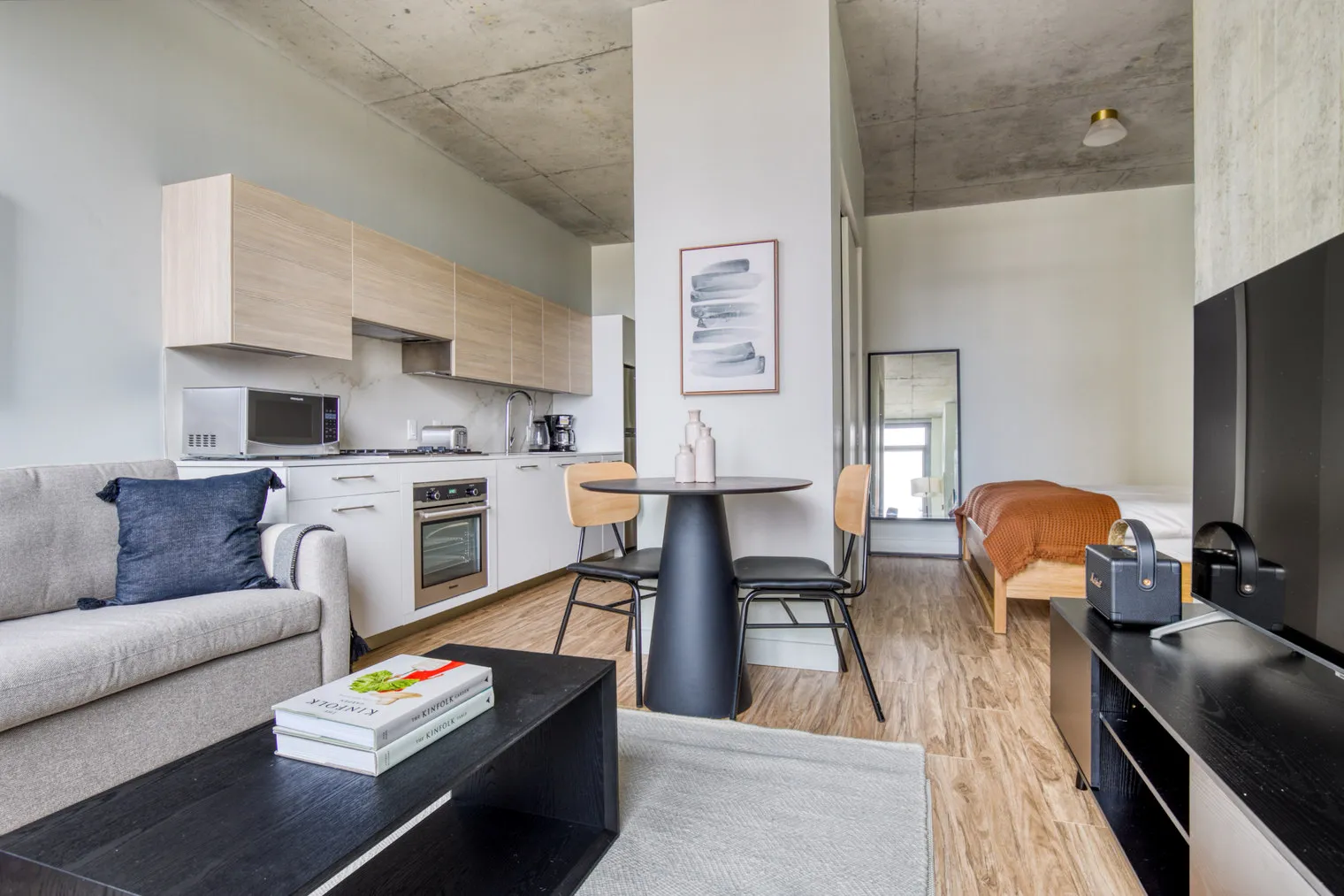 165 N Desplaines St   60661 60661-Emme-unit#ID643-Chicago-IL