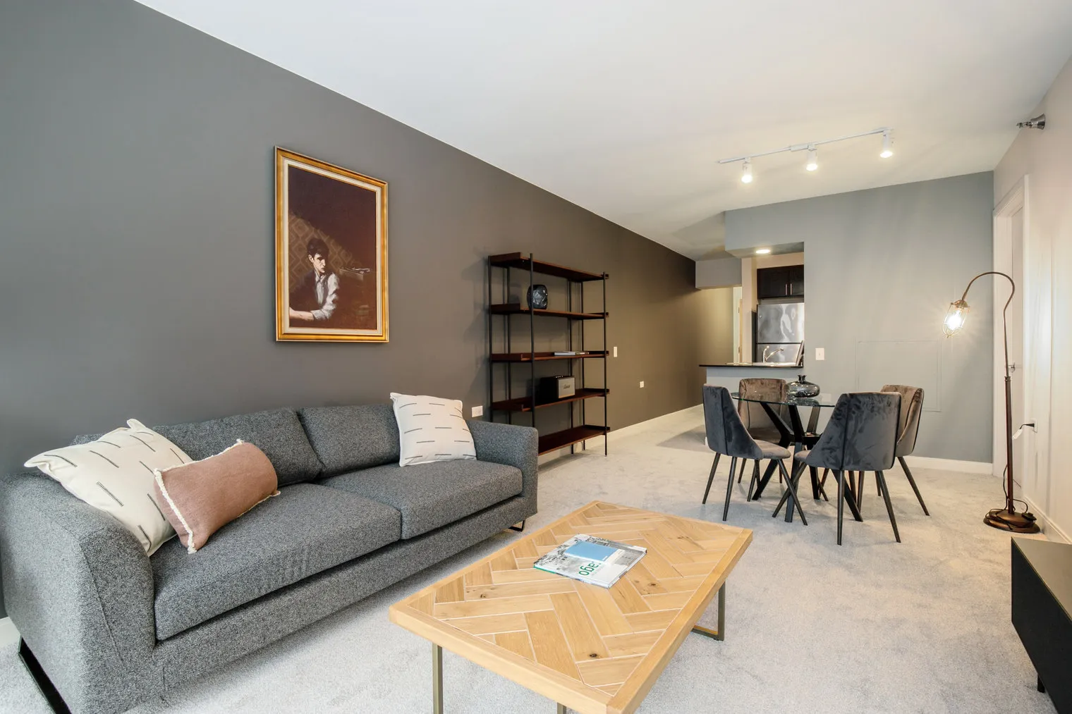 210 N Wells St   60601 60601-Lake & Wells Apartments-unit#ID212-Chicago-IL
