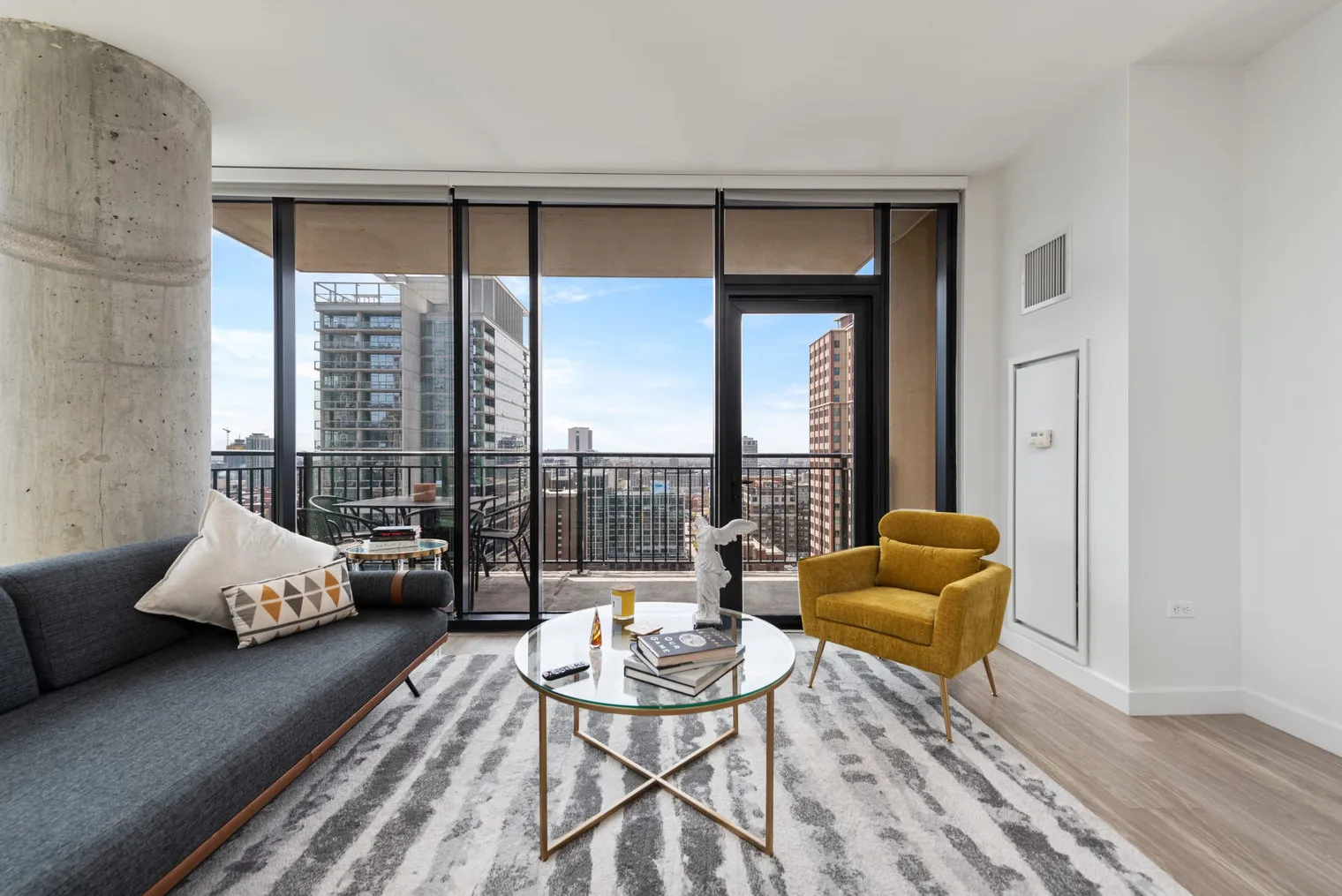 823 N Clark St   60610 60610-Building North Clark Street-unit#ID1029582P-Chicago-IL
