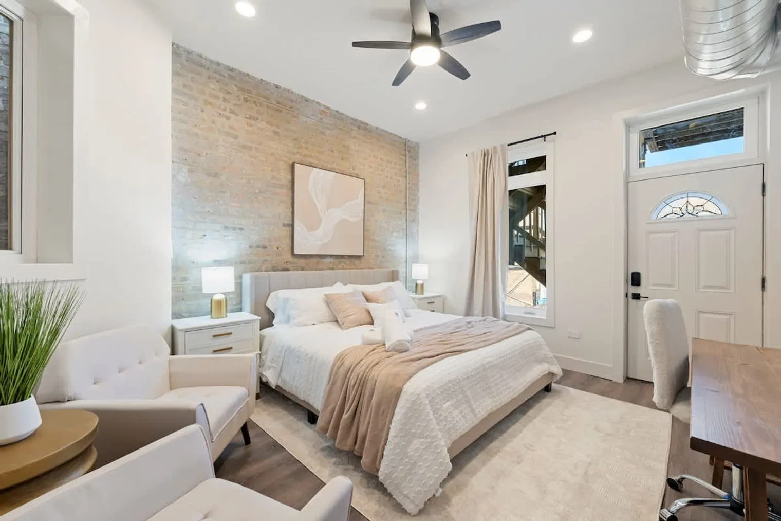1543 N Claremont Ave   60622 60622-Building North Claremont Avenue-unit#ID1244945P-Chicago-IL