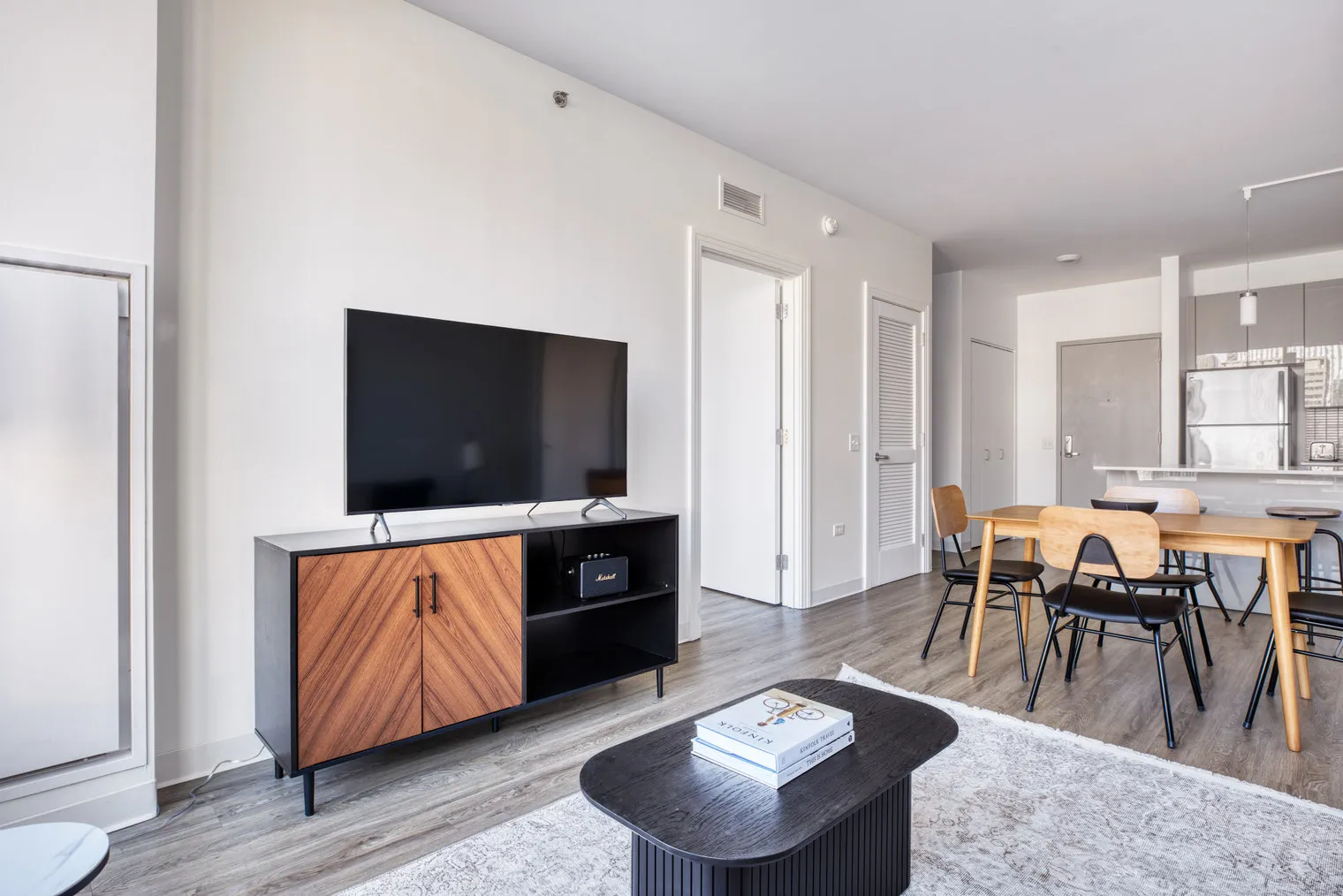 808 W Van Buren St   60607 60607-The Van Buren-unit#ID561-Chicago-IL