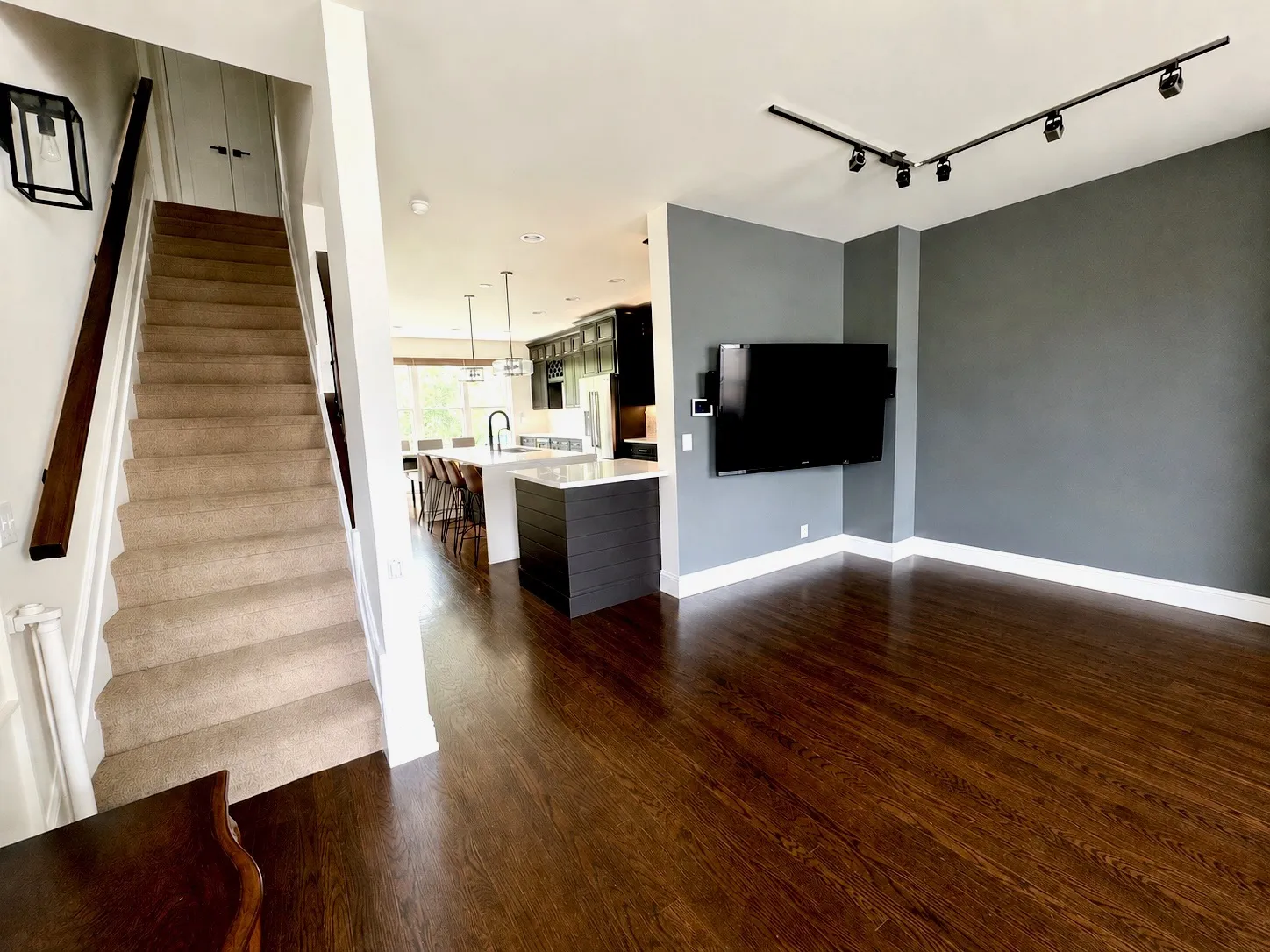 4234 N Kolmar Ave   60641 60641-unit#A-Chicago-IL