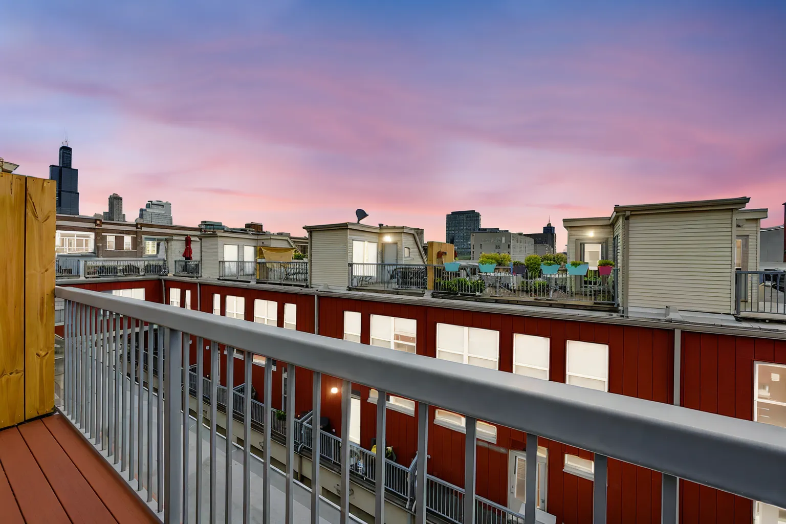 16 S Aberdeen St   60607 60607-unit#6-Chicago-IL