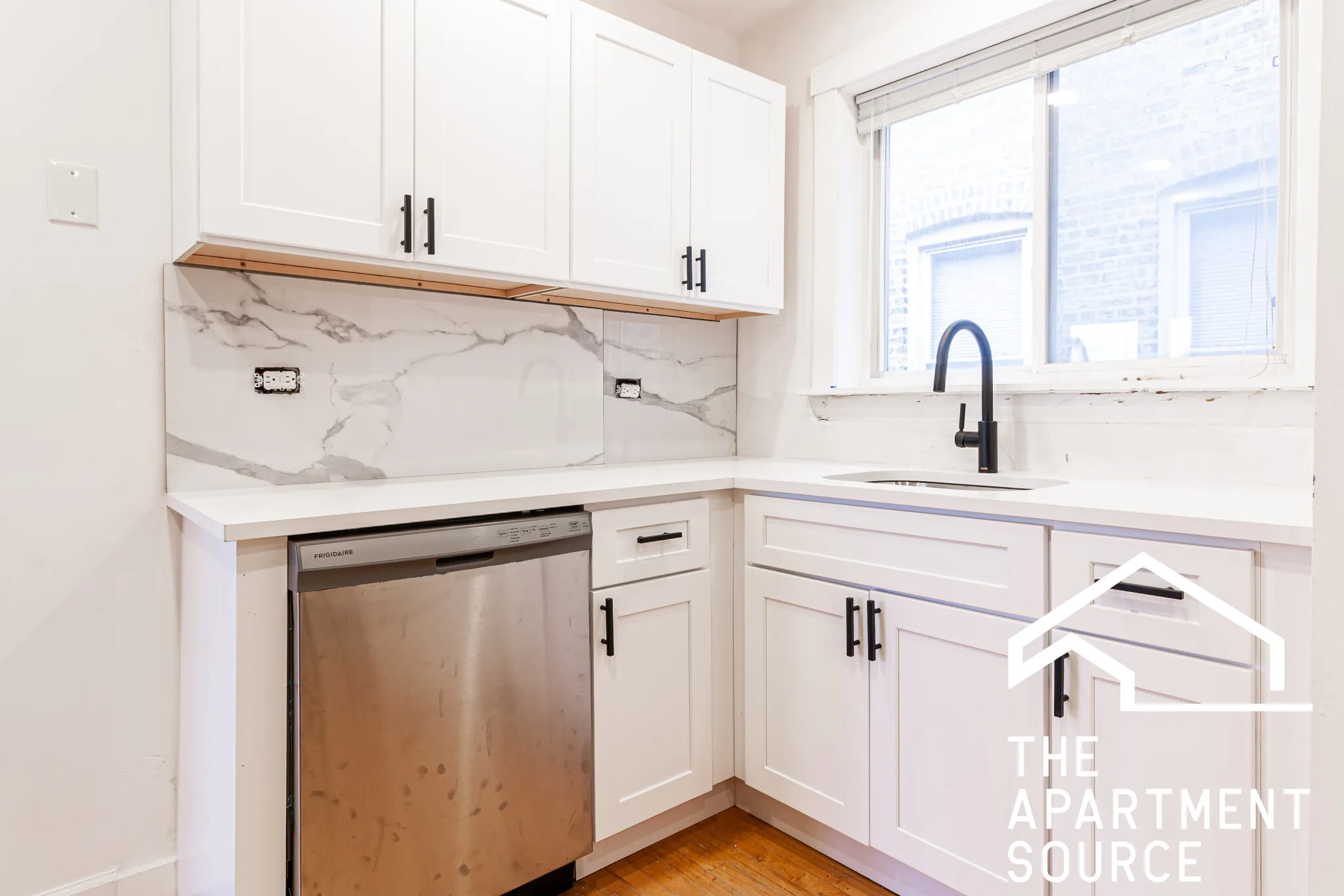 3838 W George St   60618 60618-unit#2E-Chicago-IL
