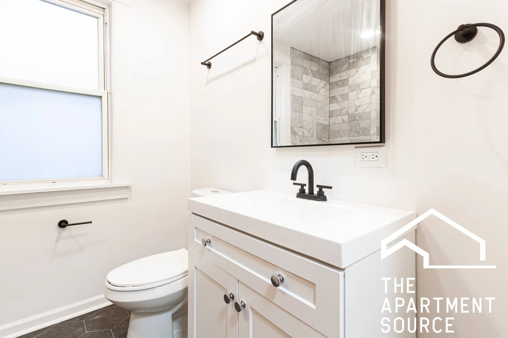 3838 W George St   60618 60618-unit#2E-Chicago-IL