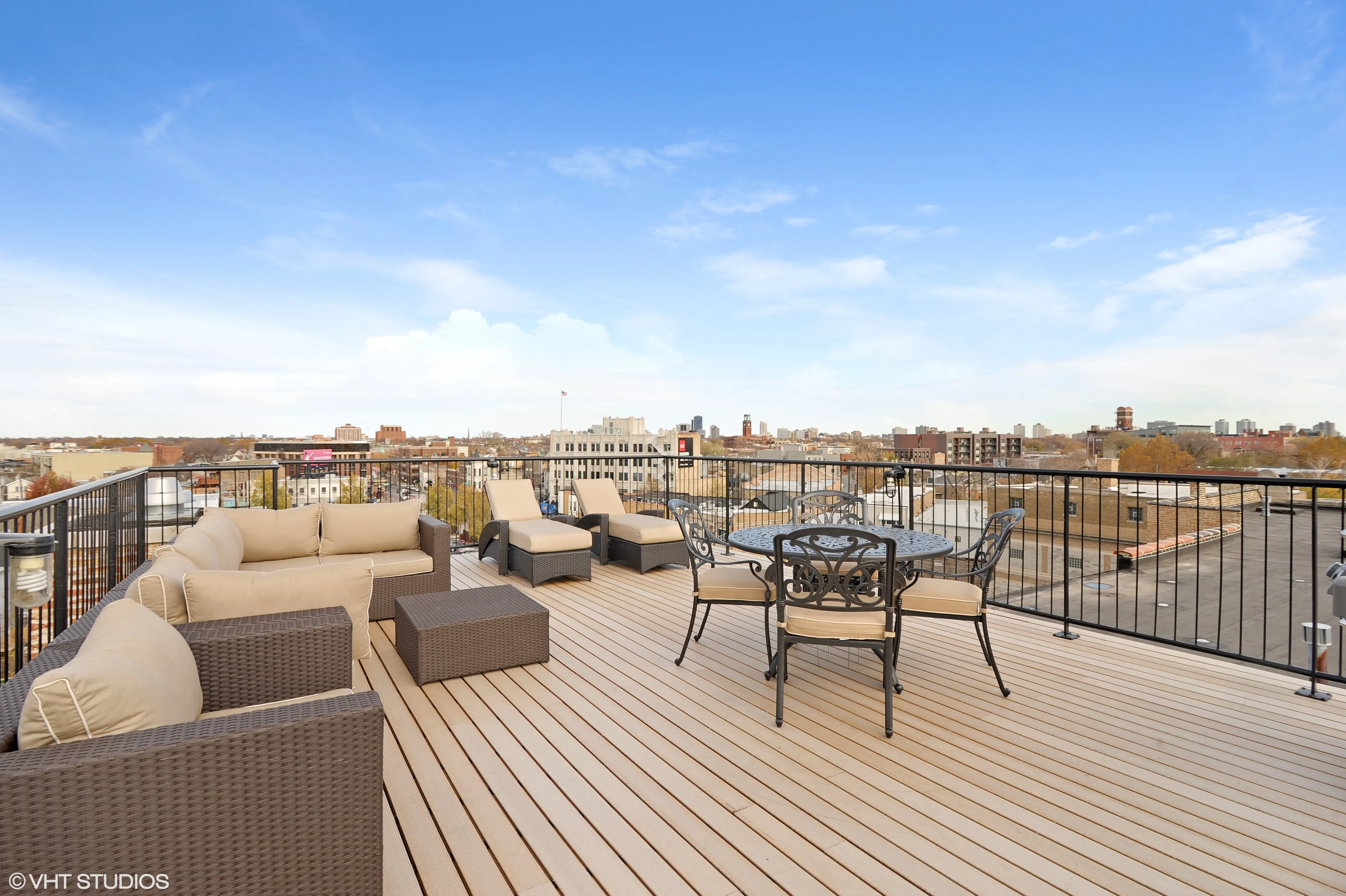 3900 N Damen Ave   60618 60618-Byron lofts-unit#306-Chicago-IL