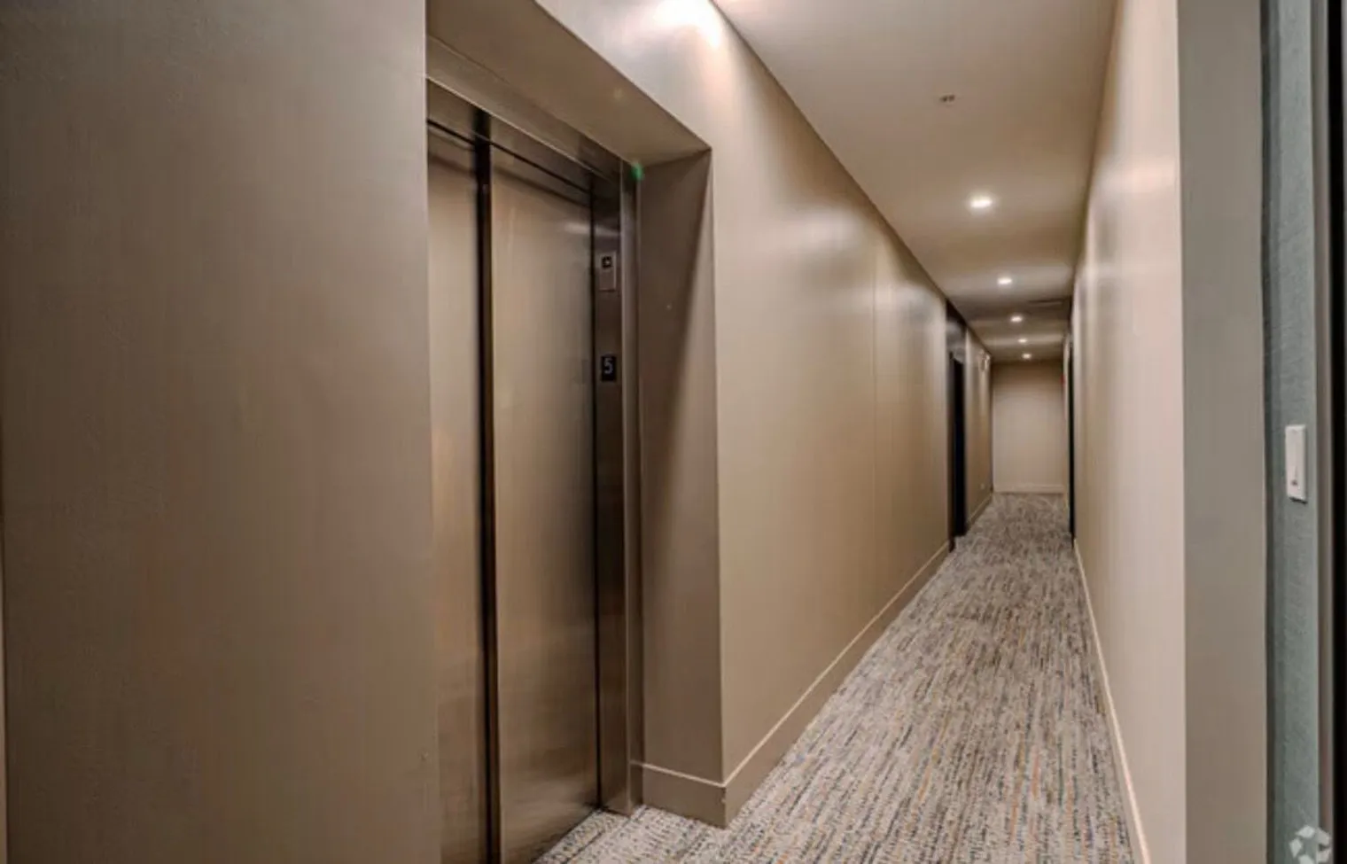 6044 N Winthrop Ave   60660 60660-Building North Winthrop Avenue-unit#ID1363915P-Chicago-IL