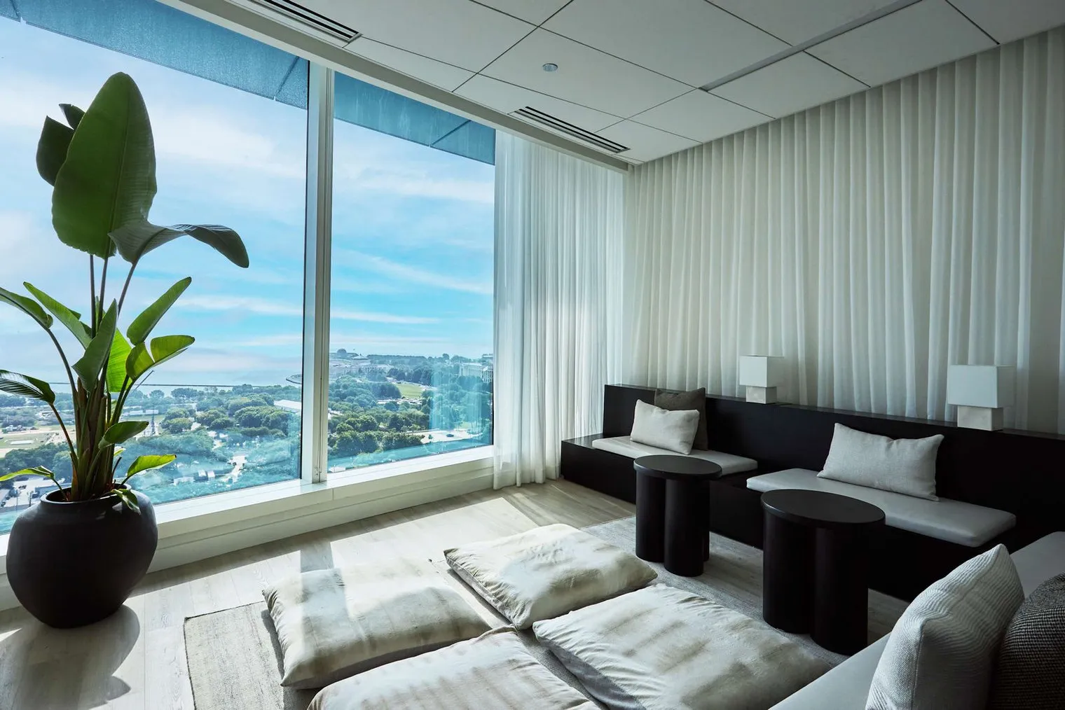1000 S Michigan Ave   60605 60605-Building South Michigan Avenue-unit#ID1250692P-Chicago-IL