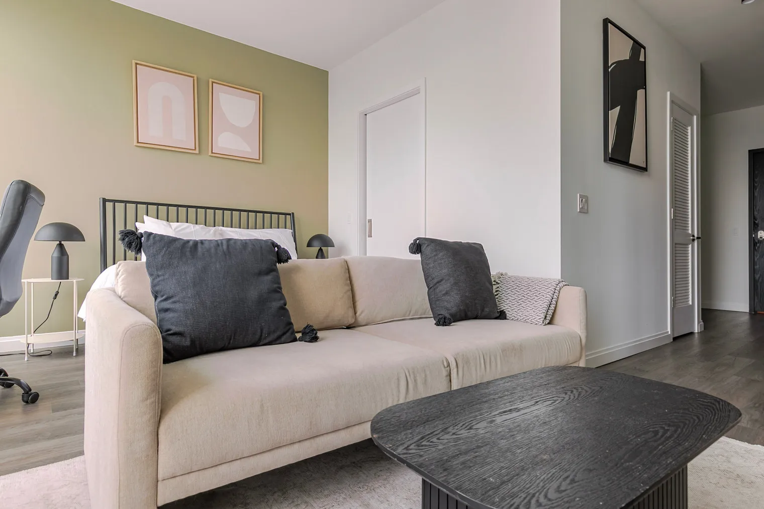 1000 S Michigan Ave   60605 60605-1000M-unit#ID1349-Chicago-IL