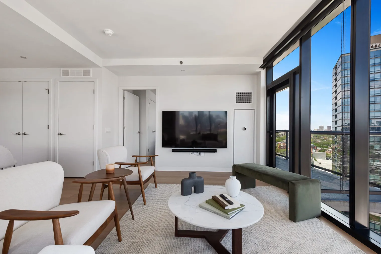 901 W Blackhawk St   60642 60642-Building North Kingsbury Street-unit#ID1029649P-Chicago-IL