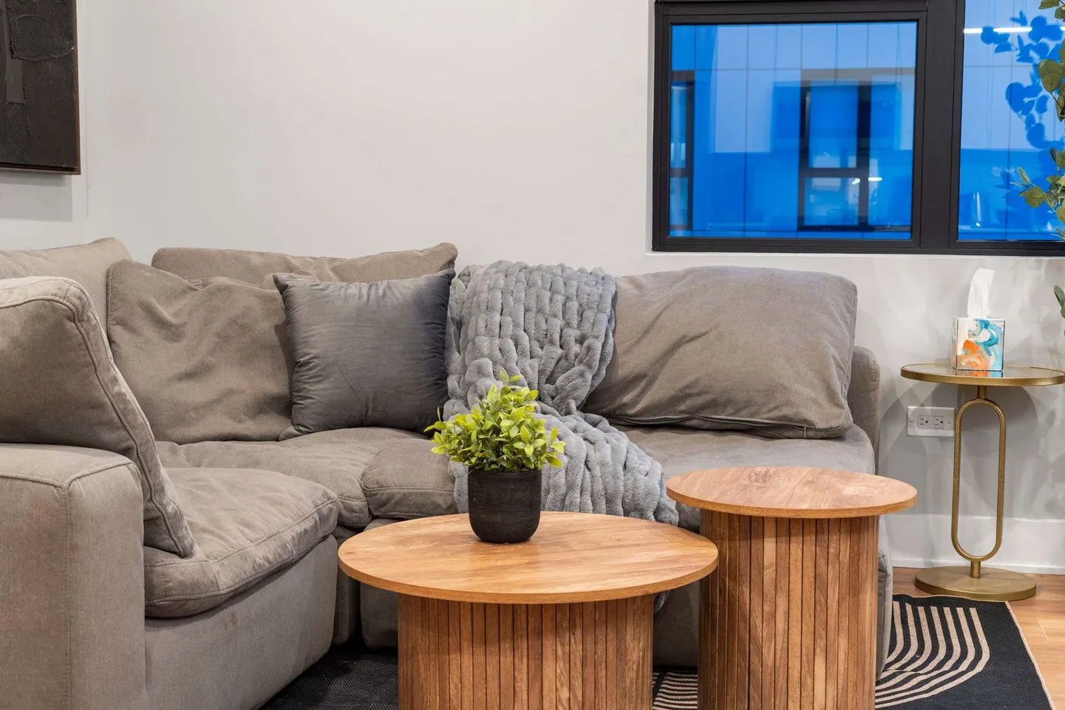 6044 N Winthrop Ave   60660 60660-Building North Winthrop Avenue-unit#ID1359788P-Chicago-IL