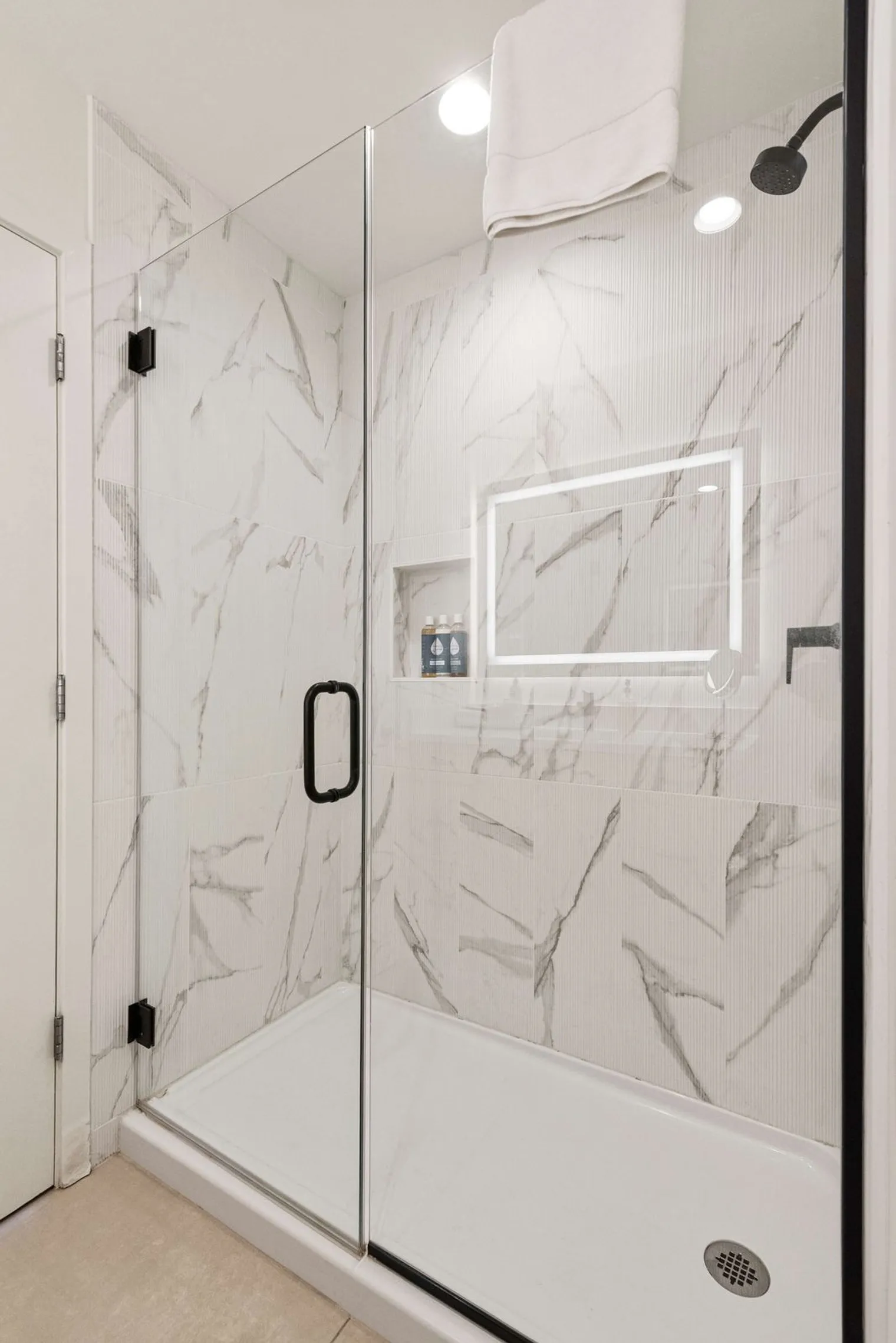 365 N Halsted St   60661 60661-Building West Kinzie Street-unit#ID1029611P-Chicago-IL