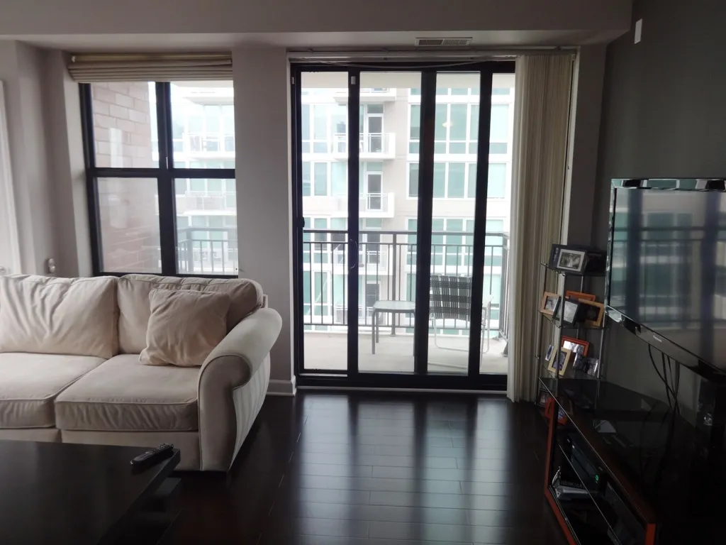 451 W Huron St   60654 60654-unit#1012-Chicago-IL