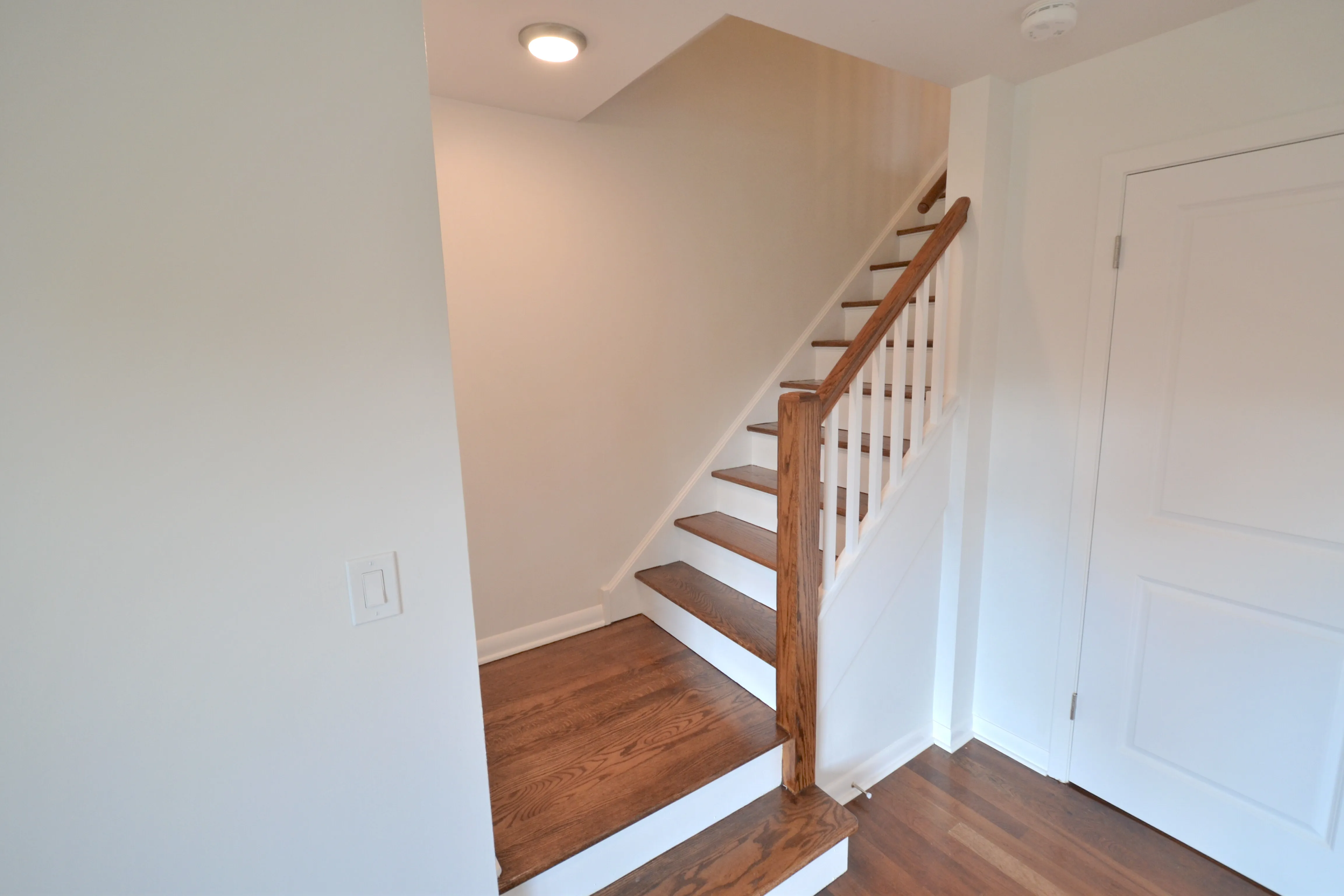 1046 David Dr   60106 60106-unit#N-Bensenville-IL