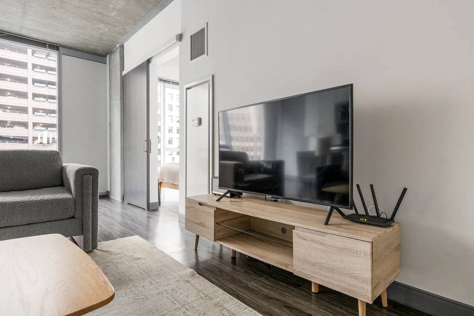 215 W Lake St 60606 60606-Linea-unit#ID1344-Chicago-IL