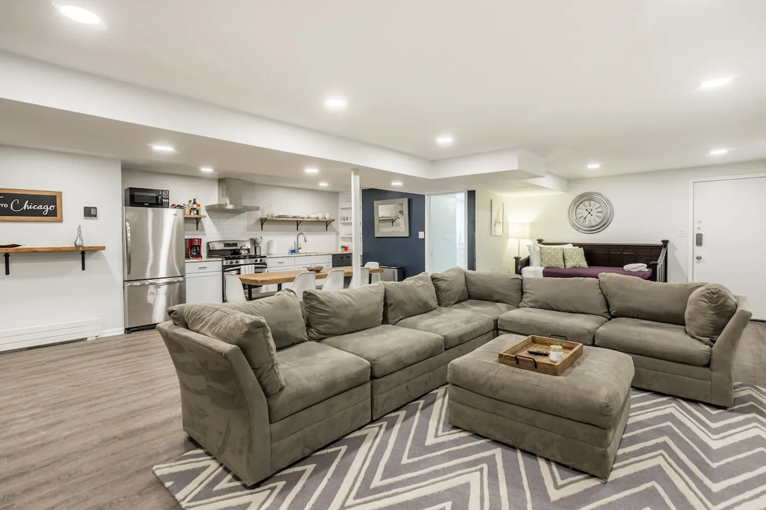 226 S Hoyne Ave   60612 60612-Building South Hoyne Avenue-unit#ID1255620P-Chicago-IL