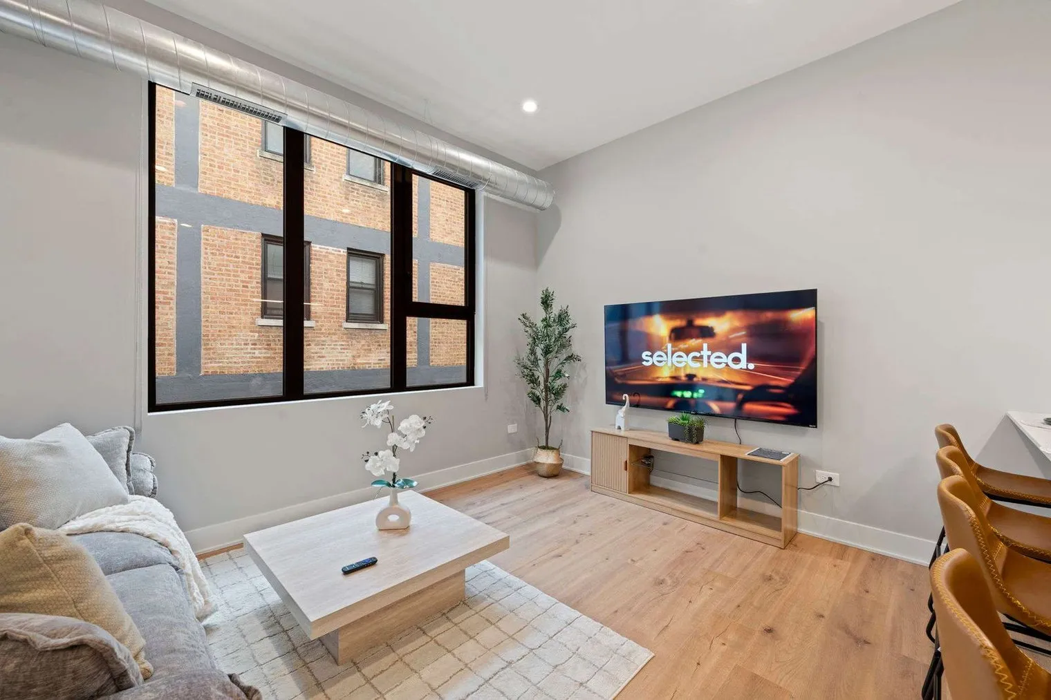 6044 N Winthrop Ave   60660 60660-Building North Winthrop Avenue-unit#ID1363914P-Chicago-IL