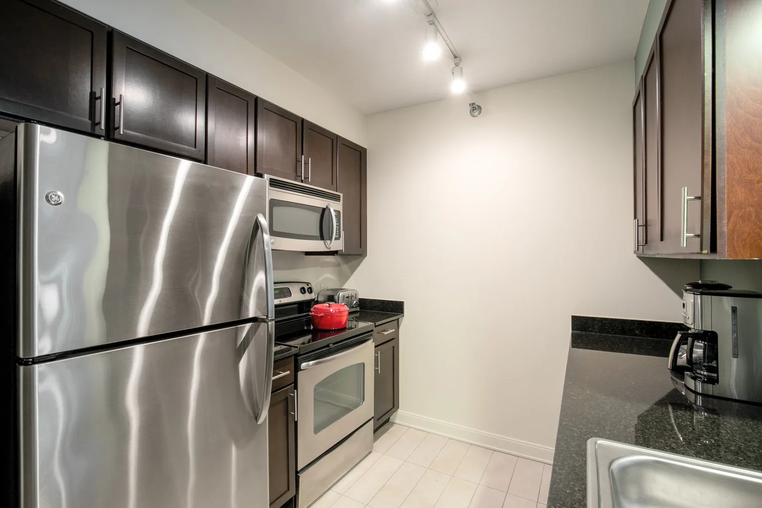 210 N Wells St   60601 60601-Lake & Wells Apartments-unit#ID212-Chicago-IL