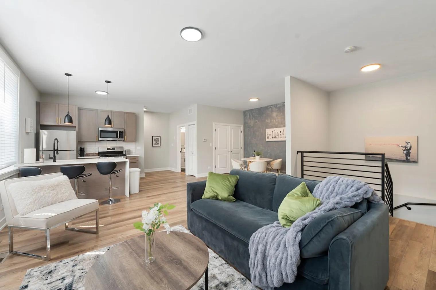 1900 W 17th St   60608 60608-Building West 17th Street-unit#ID1244928P-Chicago-IL