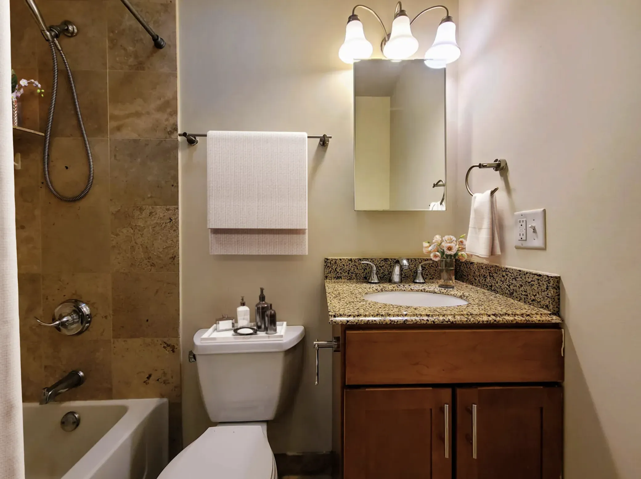 625 W Wrightwood Ave   60614 60614-unit#505-Chicago-IL