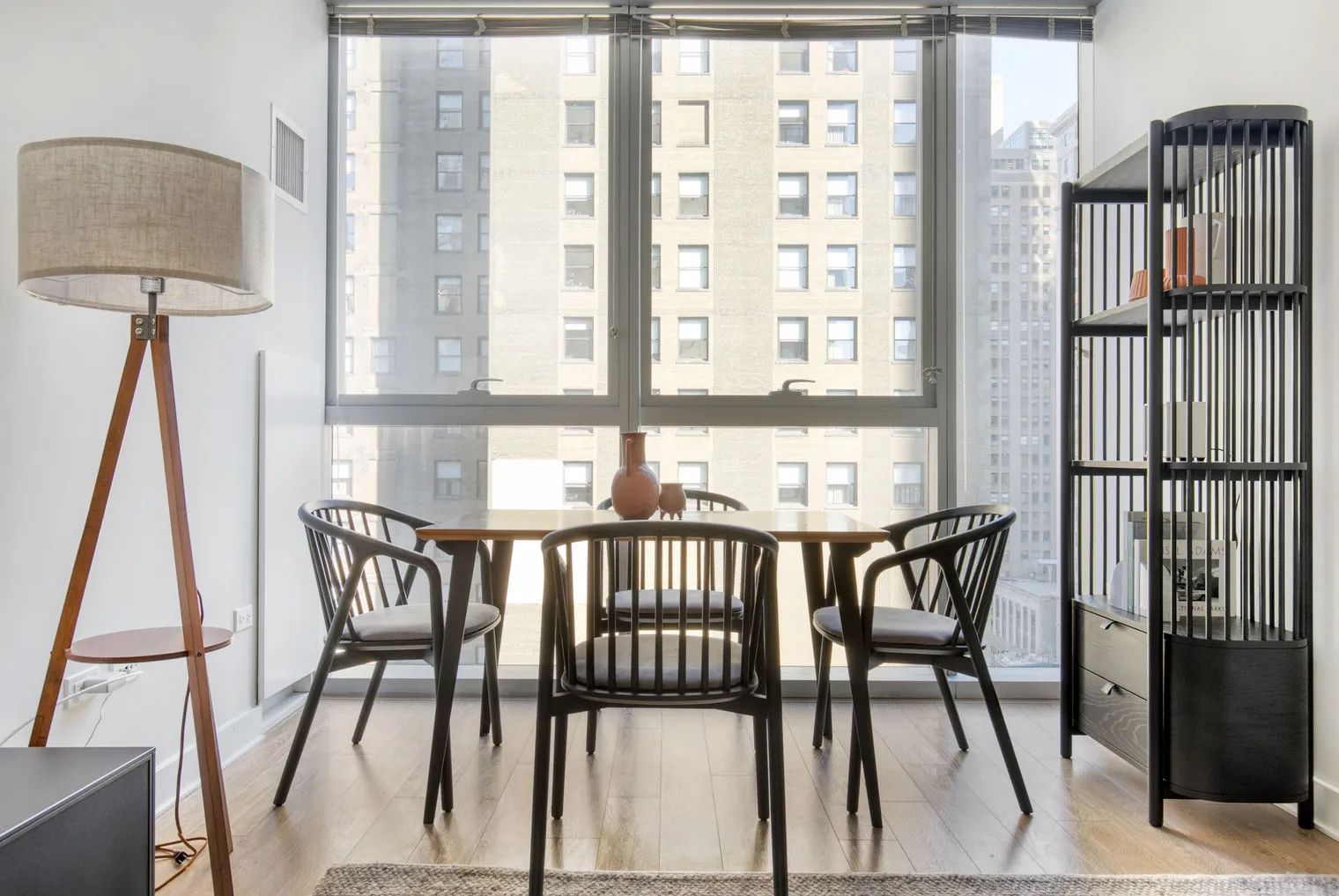201 N Garland Ct   60601 60601-Mila-unit#ID961-Chicago-IL