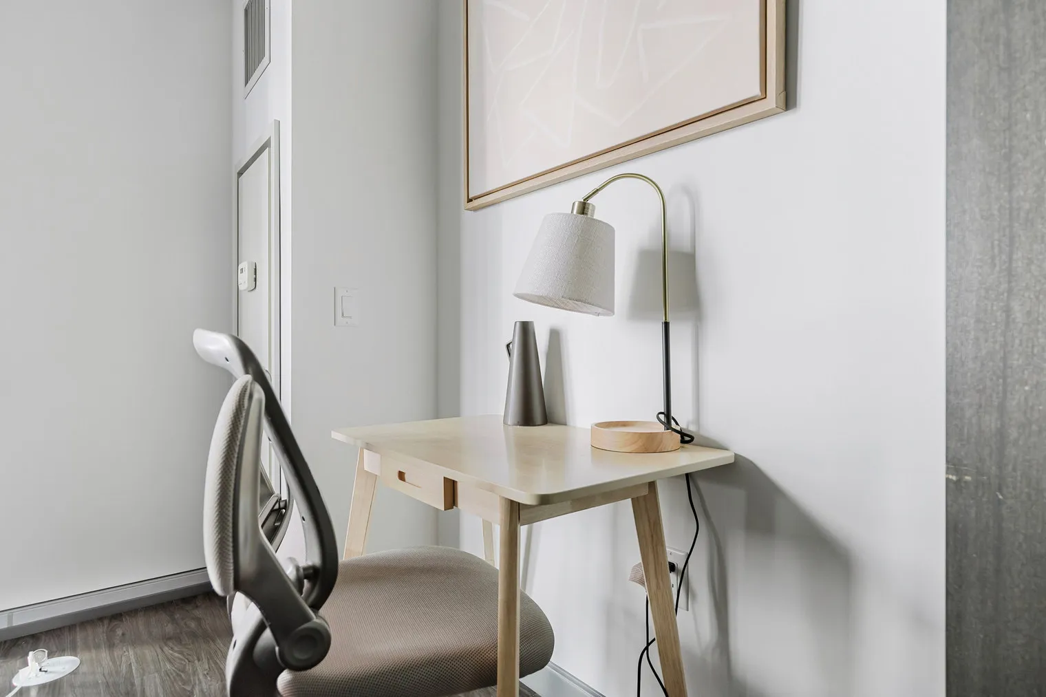 215 W Lake St 60606 60606-Linea-unit#ID1342-Chicago-IL