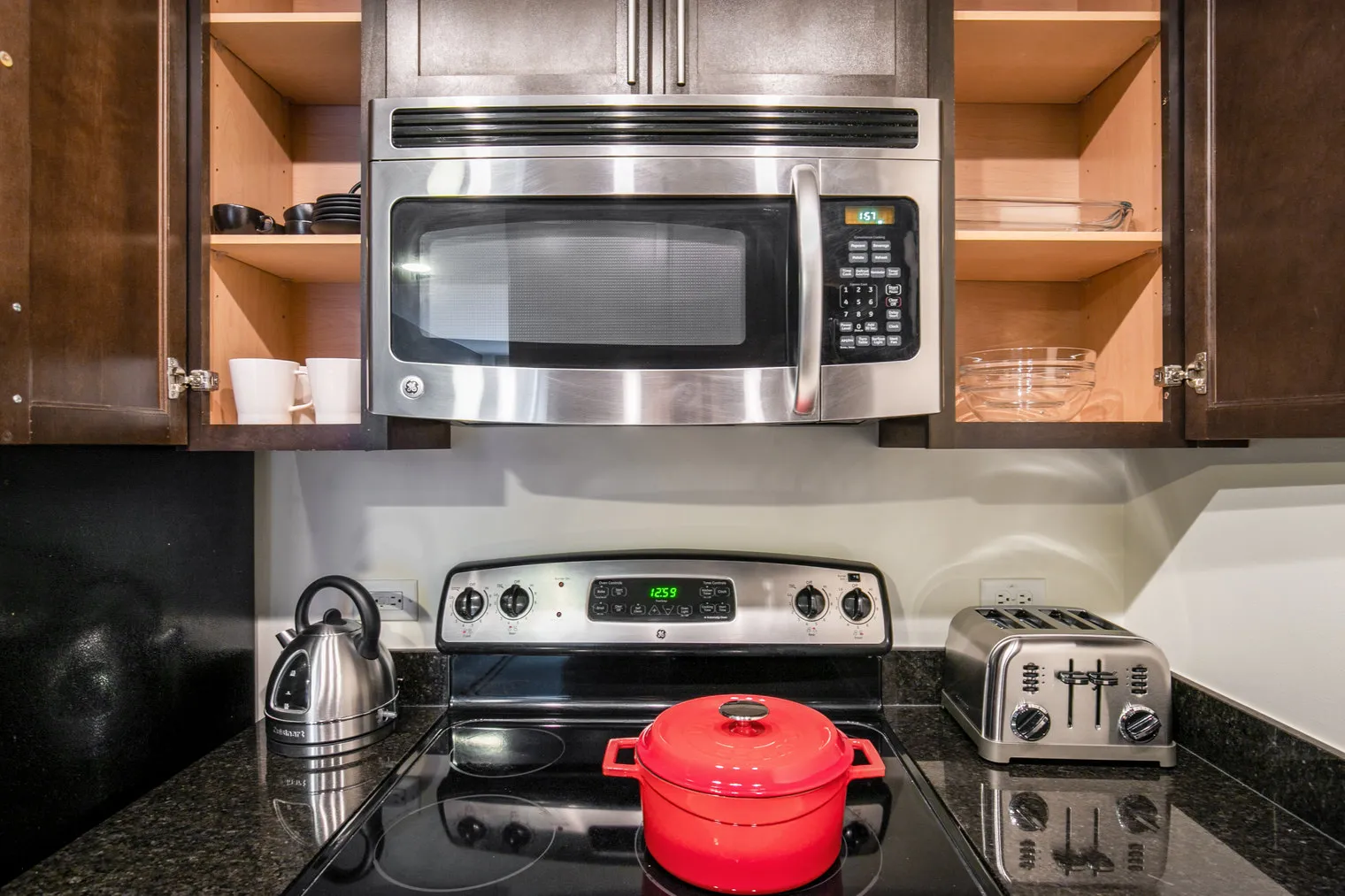 210 N Wells St   60601 60601-Lake & Wells Apartments-unit#ID212-Chicago-IL