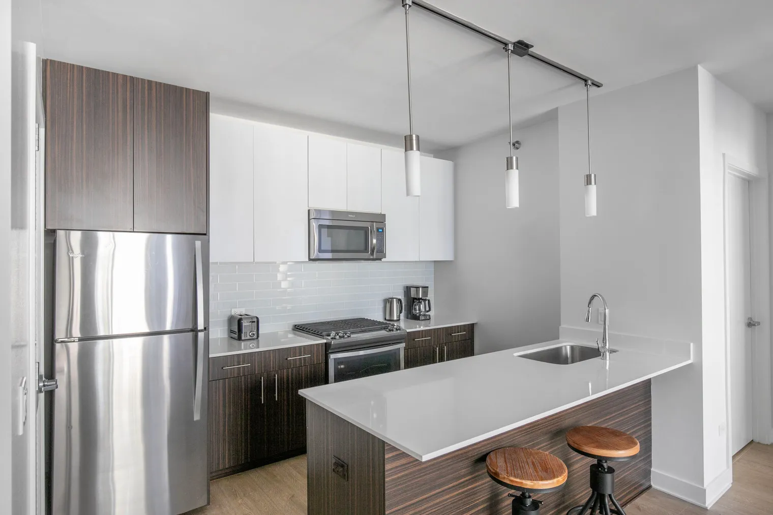 201 N Garland Ct   60601 60601-Mila-unit#ID961-Chicago-IL