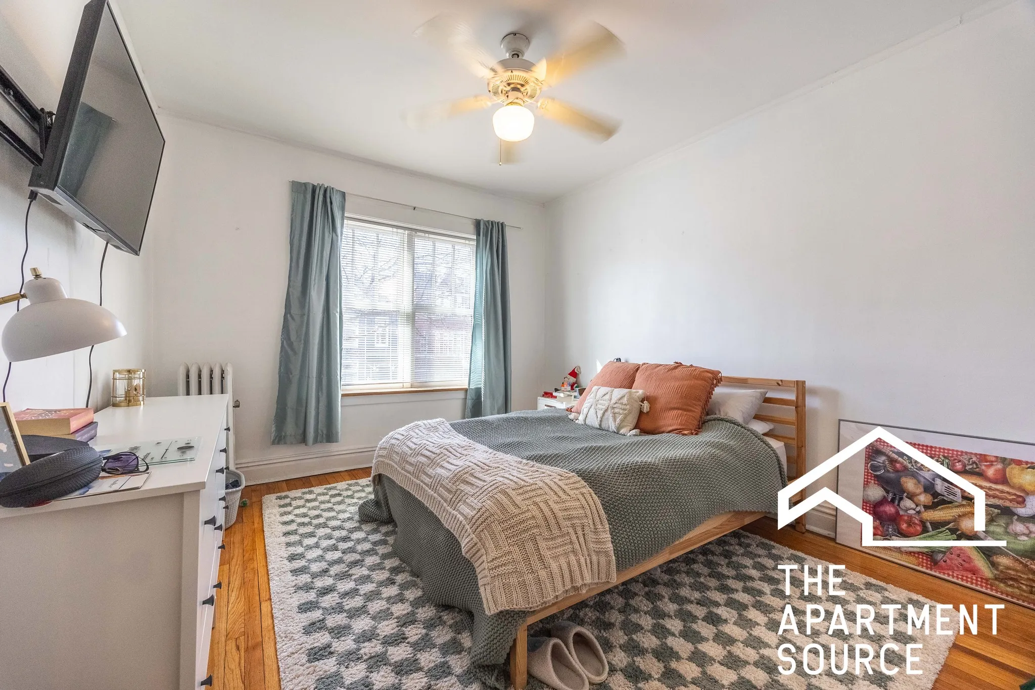 824 W Wrightwood Ave   60614 60614-unit#1-Chicago-IL