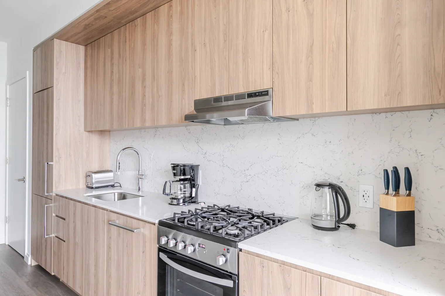 1000 S Michigan Ave   60605 60605-1000M-unit#ID1349-Chicago-IL