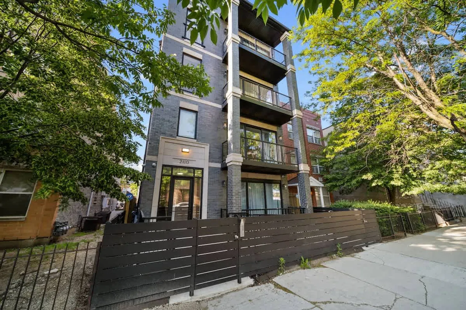 2110 W Washington Blvd   60612 60612-Building West Washington Boulevard-unit#ID1261733P-Chicago-IL