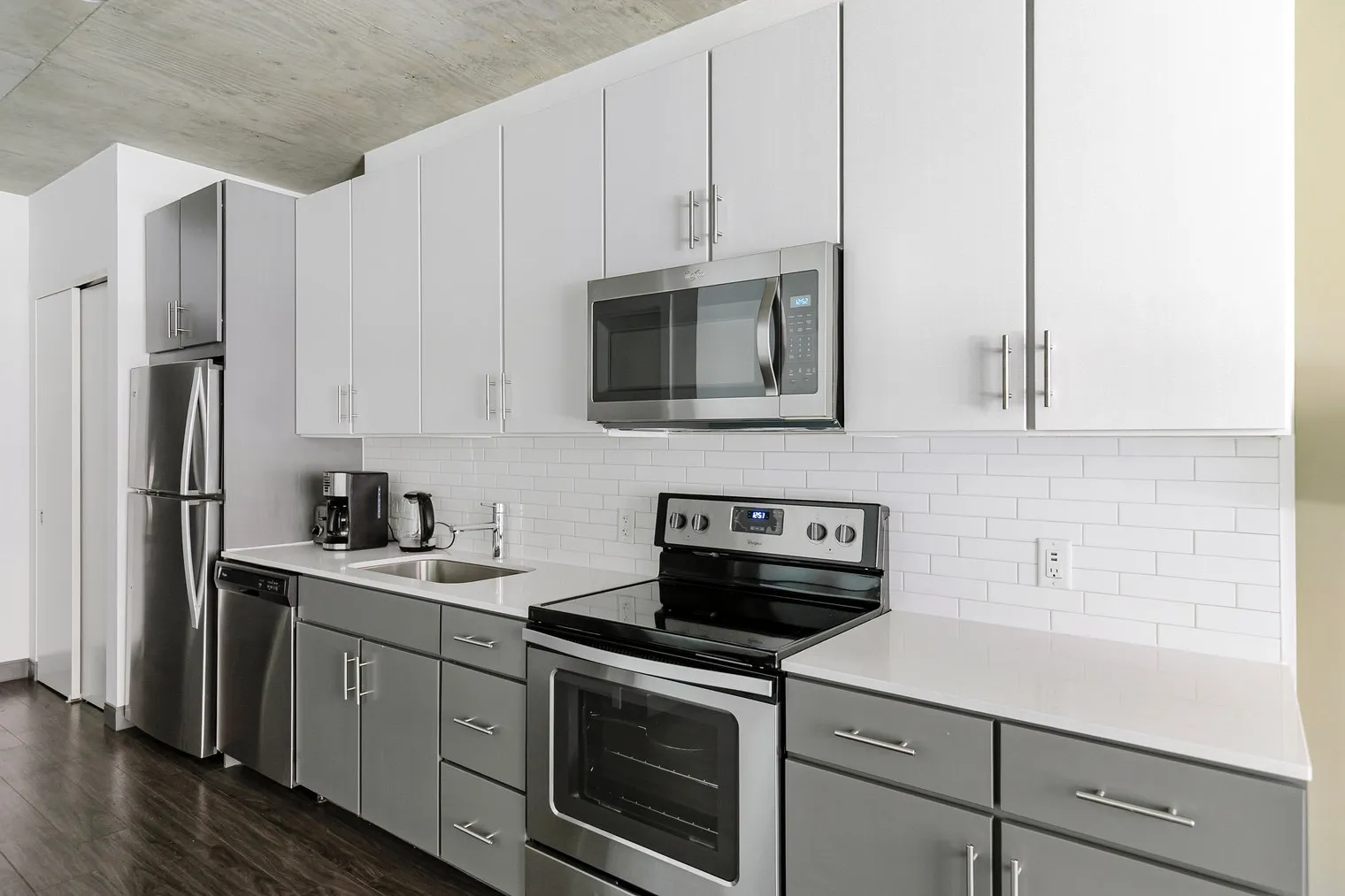 215 W Lake St 60606 60606-Linea-unit#ID1342-Chicago-IL