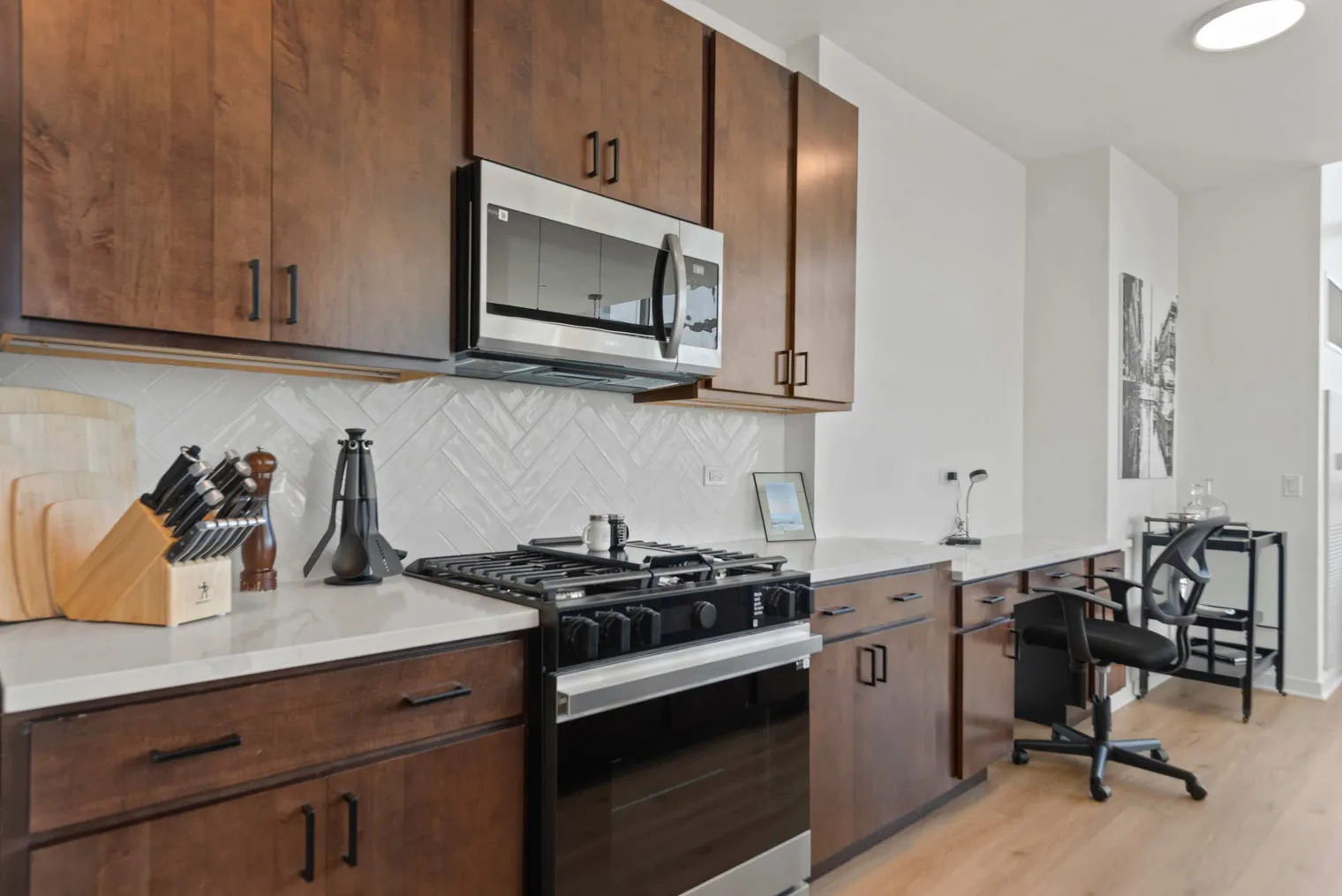 365 N Halsted St   60661 60661-Building West Kinzie Street-unit#ID1029611P-Chicago-IL